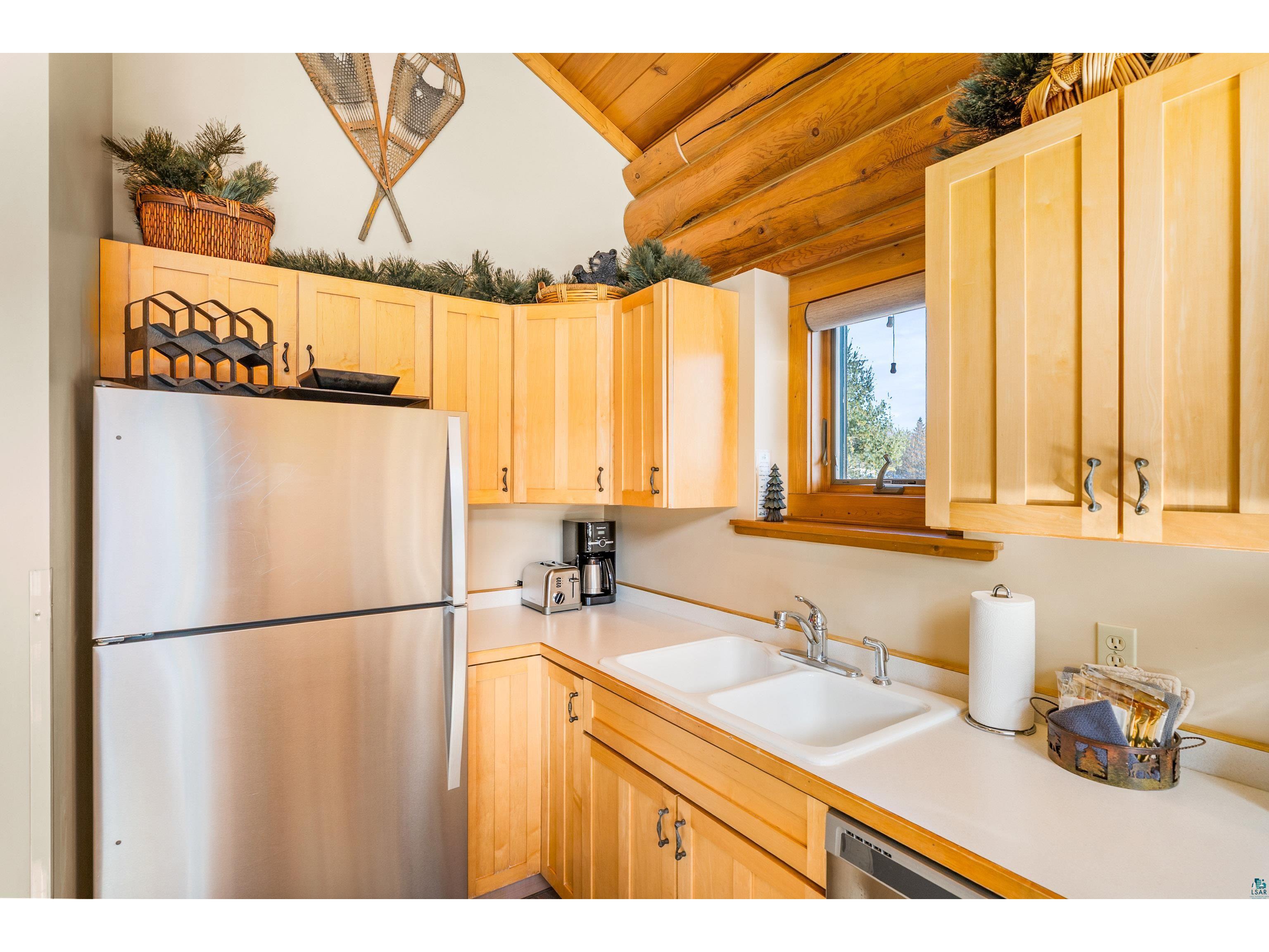 2826 Highway 61 Two Harbors MN 55616 - Lake Superior 6123800 image16