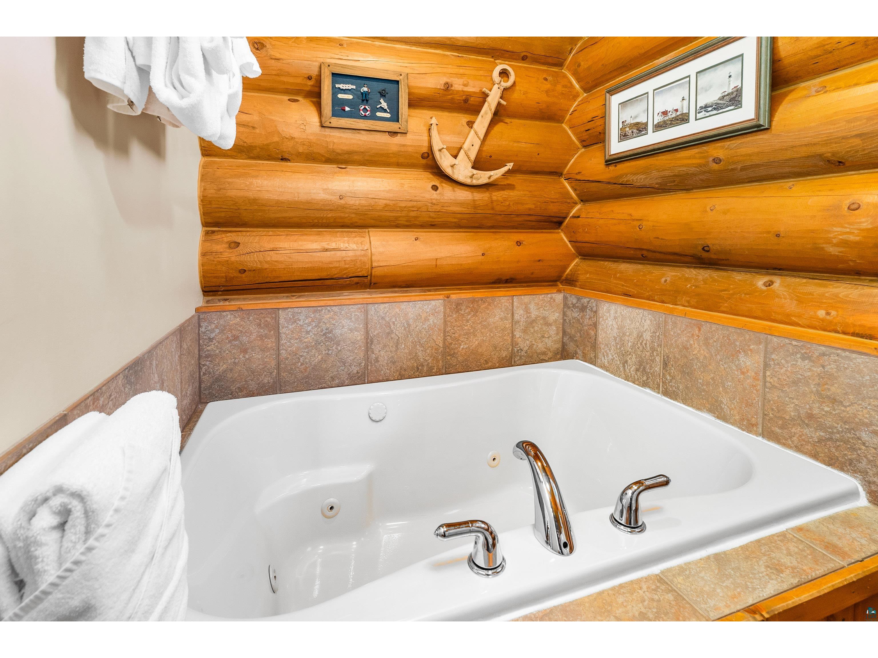 2826 Highway 61 Two Harbors MN 55616 - Lake Superior 6123800 image18