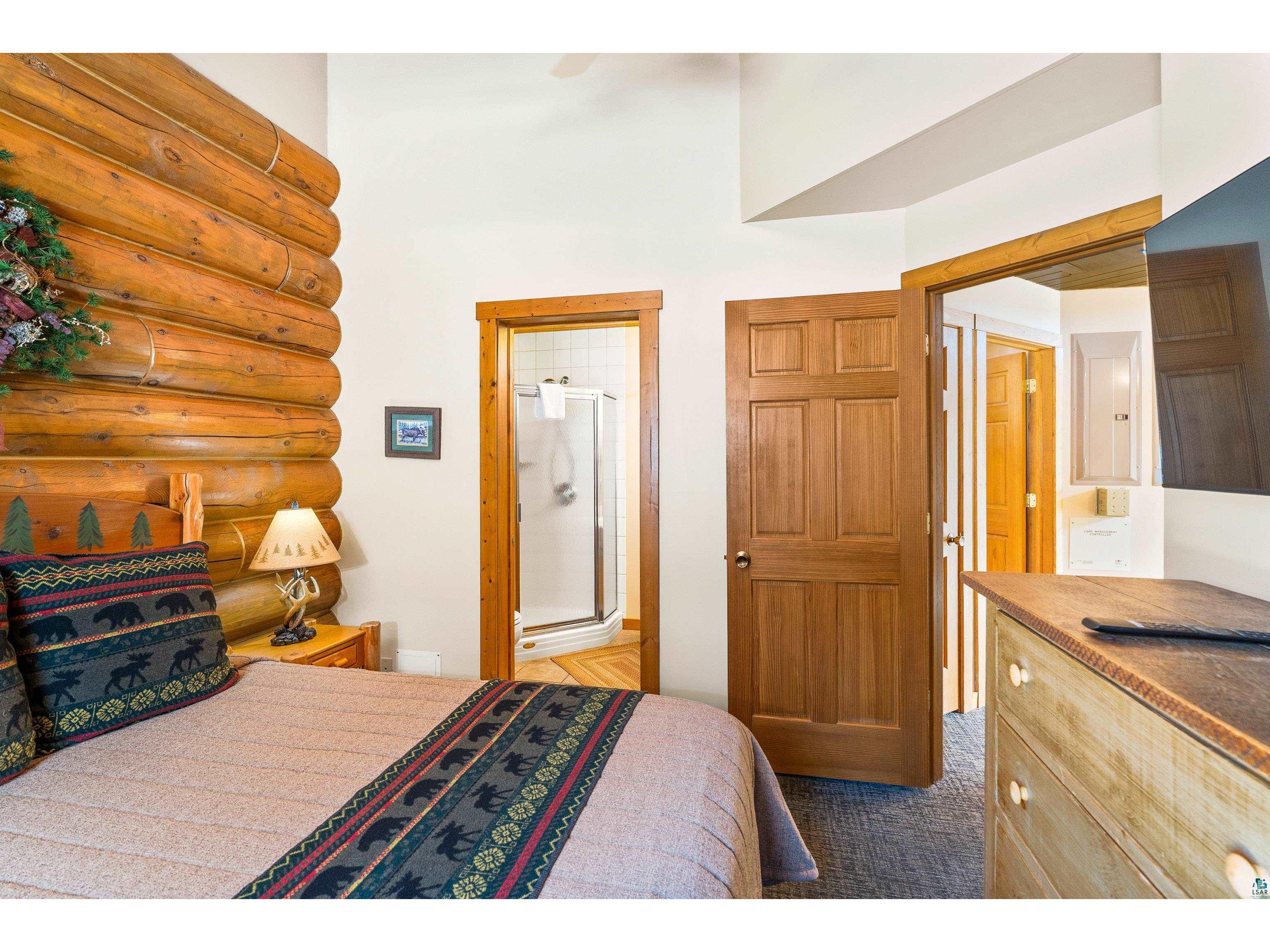 2826 Highway 61 Two Harbors MN 55616 - Lake Superior 6123800 image22