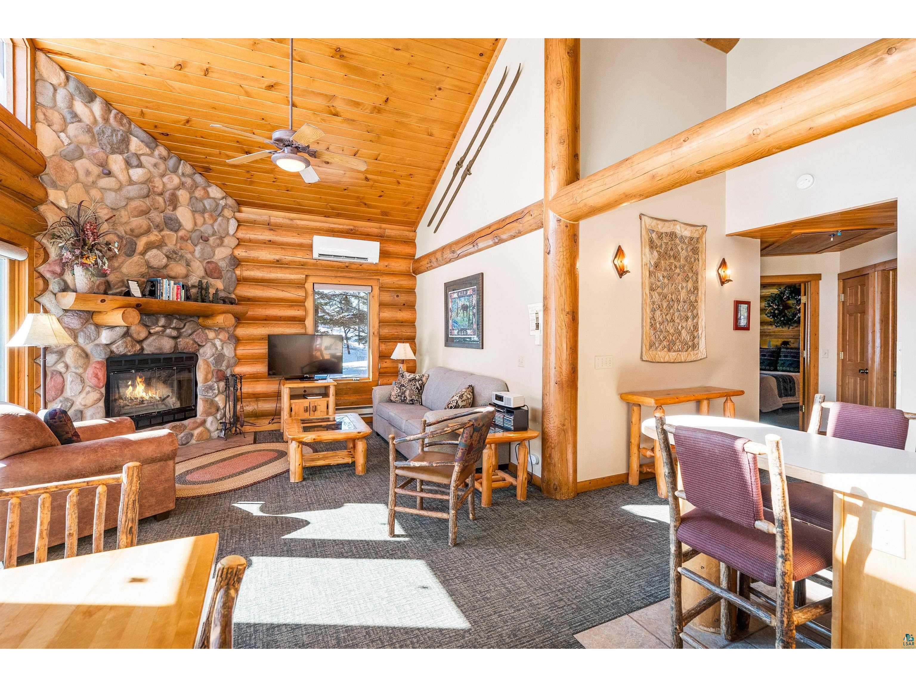 2826 Highway 61 Two Harbors MN 55616 - Lake Superior 6123800 image3