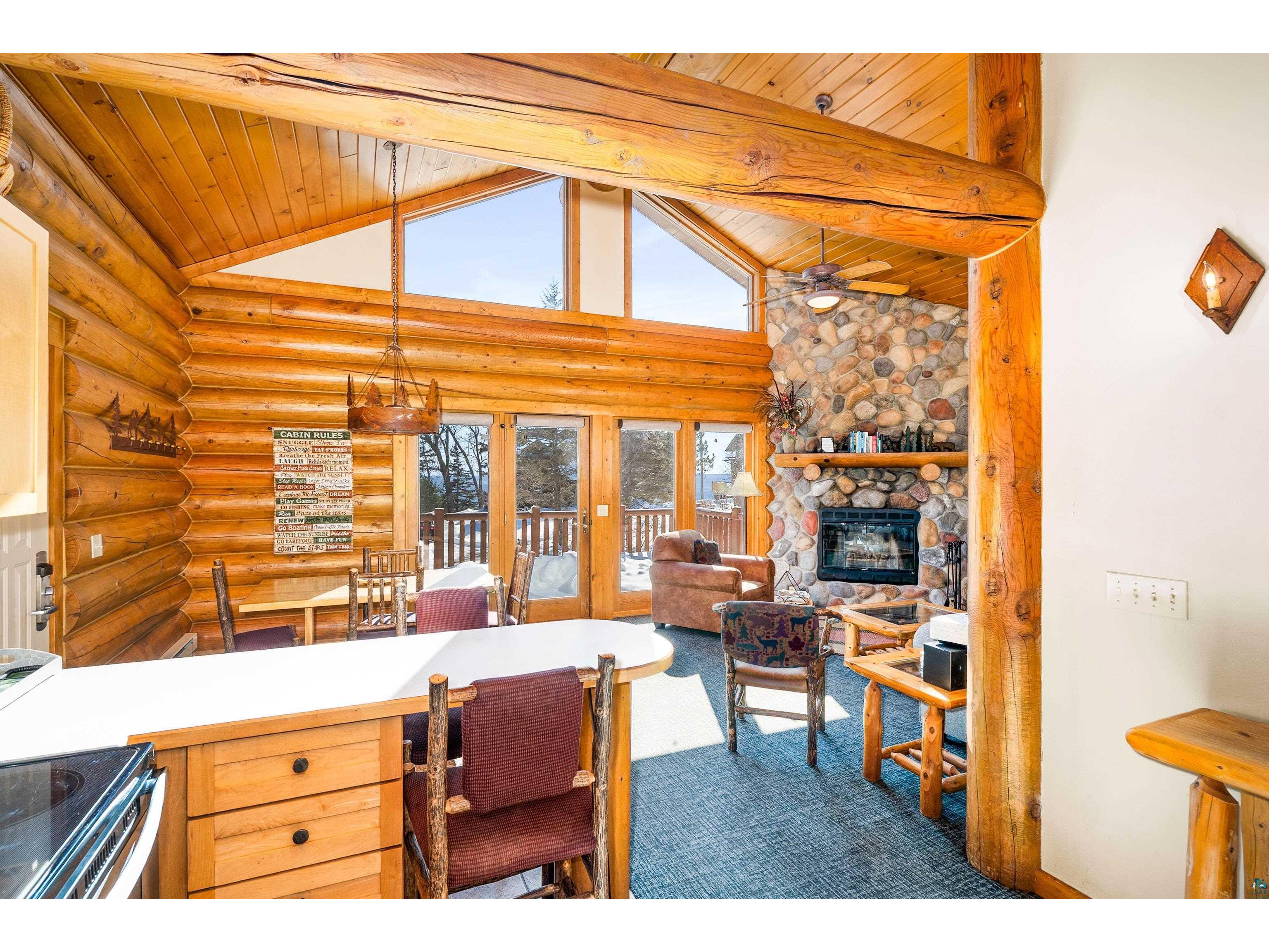 2826 Highway 61 Two Harbors MN 55616 - Lake Superior 6123800 image44