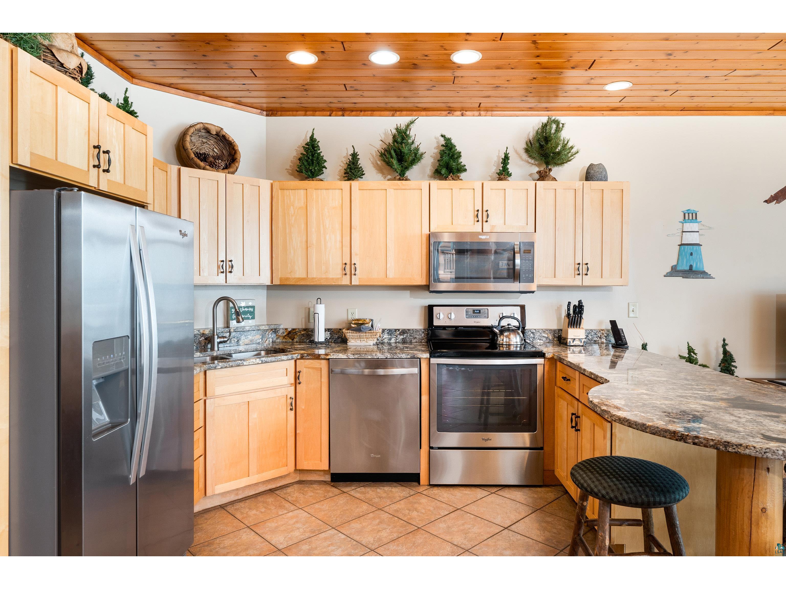 2826 Highway 61 Two Harbors MN 55616 - Lake Superior 6124673 image16