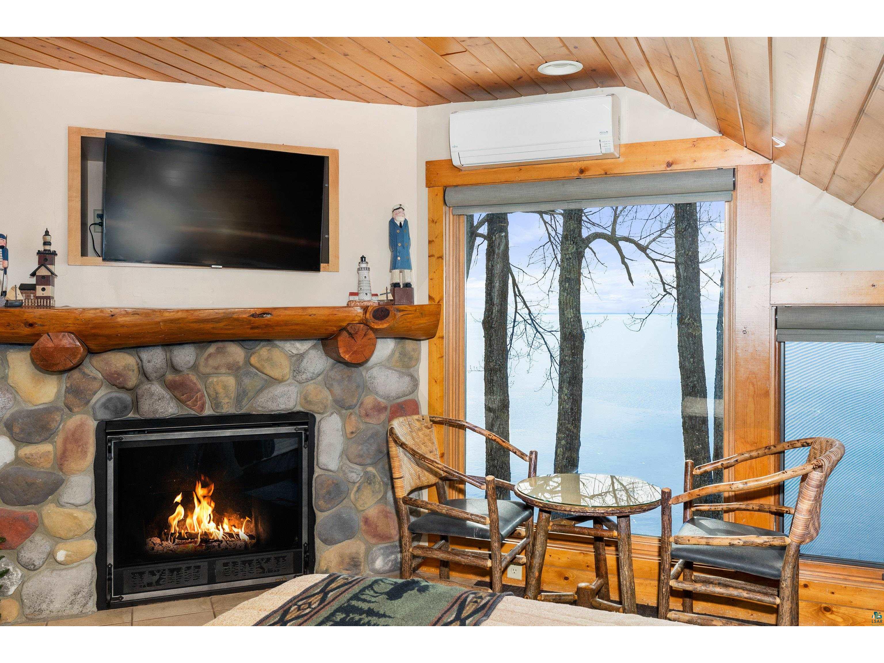 2826 Highway 61 Two Harbors MN 55616 - Lake Superior 6124673 image29