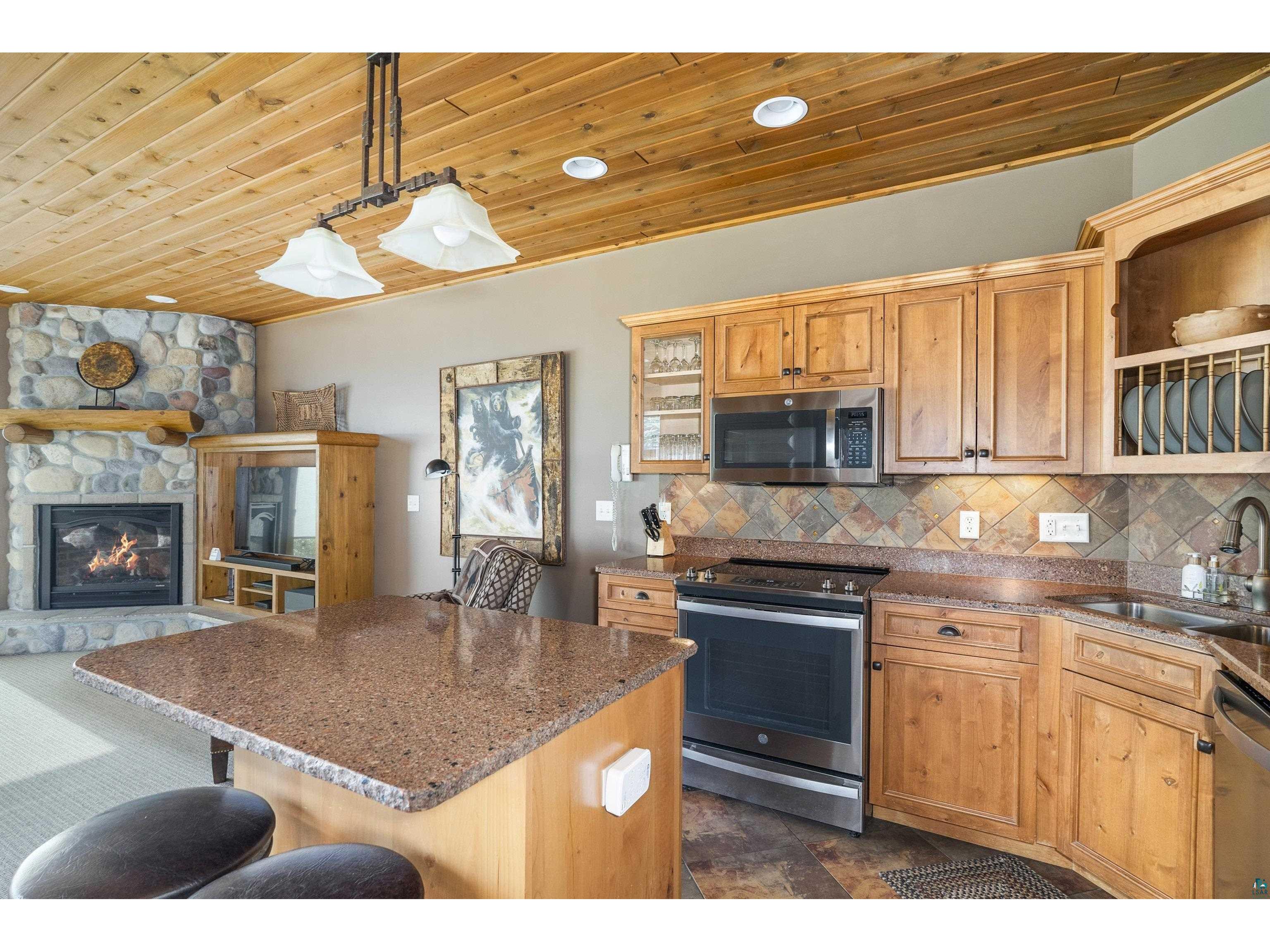 2826 Highway 61 Two Harbors MN 55616 - Lake Superior 6125149 image13