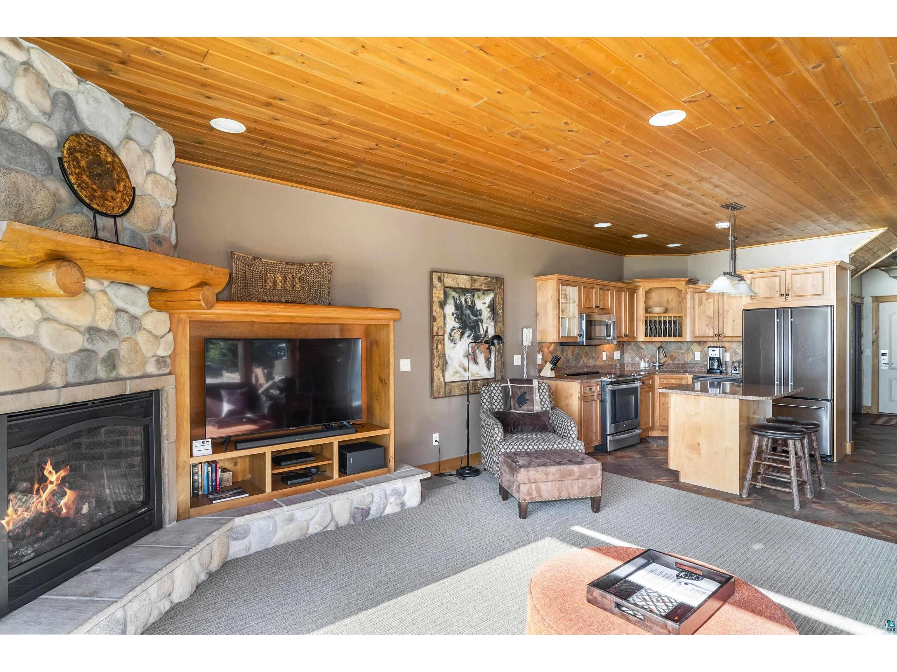 2826 Highway 61 Two Harbors MN 55616 - Lake Superior 6125149 image9