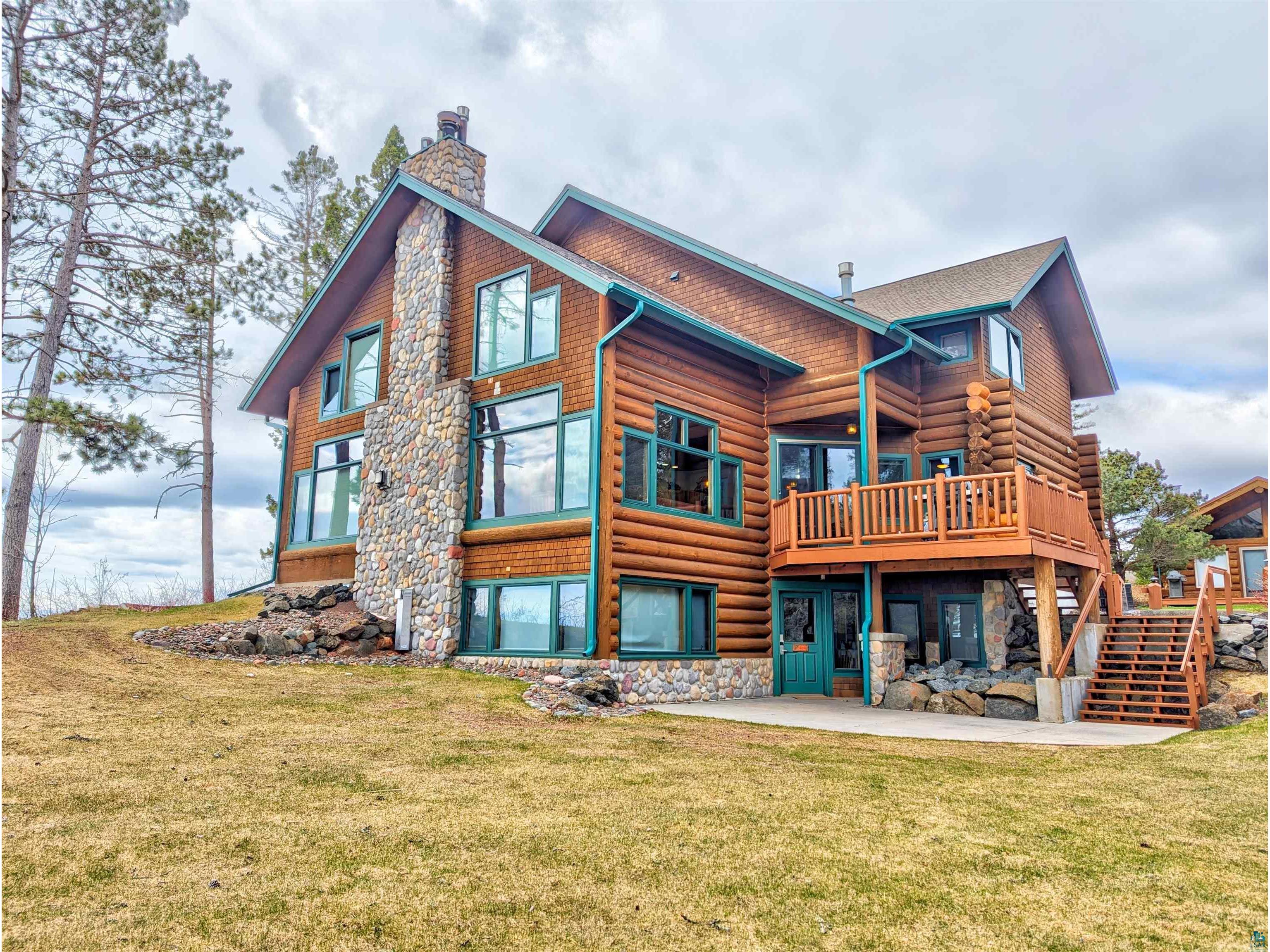 2826 Highway 61 Two Harbors MN 55616 - Lake Superior 6125335 image1