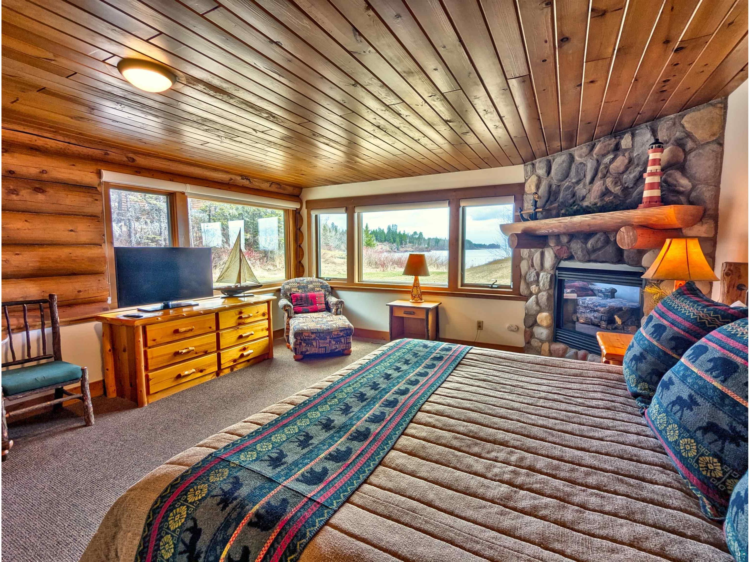 2826 Highway 61 Two Harbors MN 55616 - Lake Superior 6125335 image15