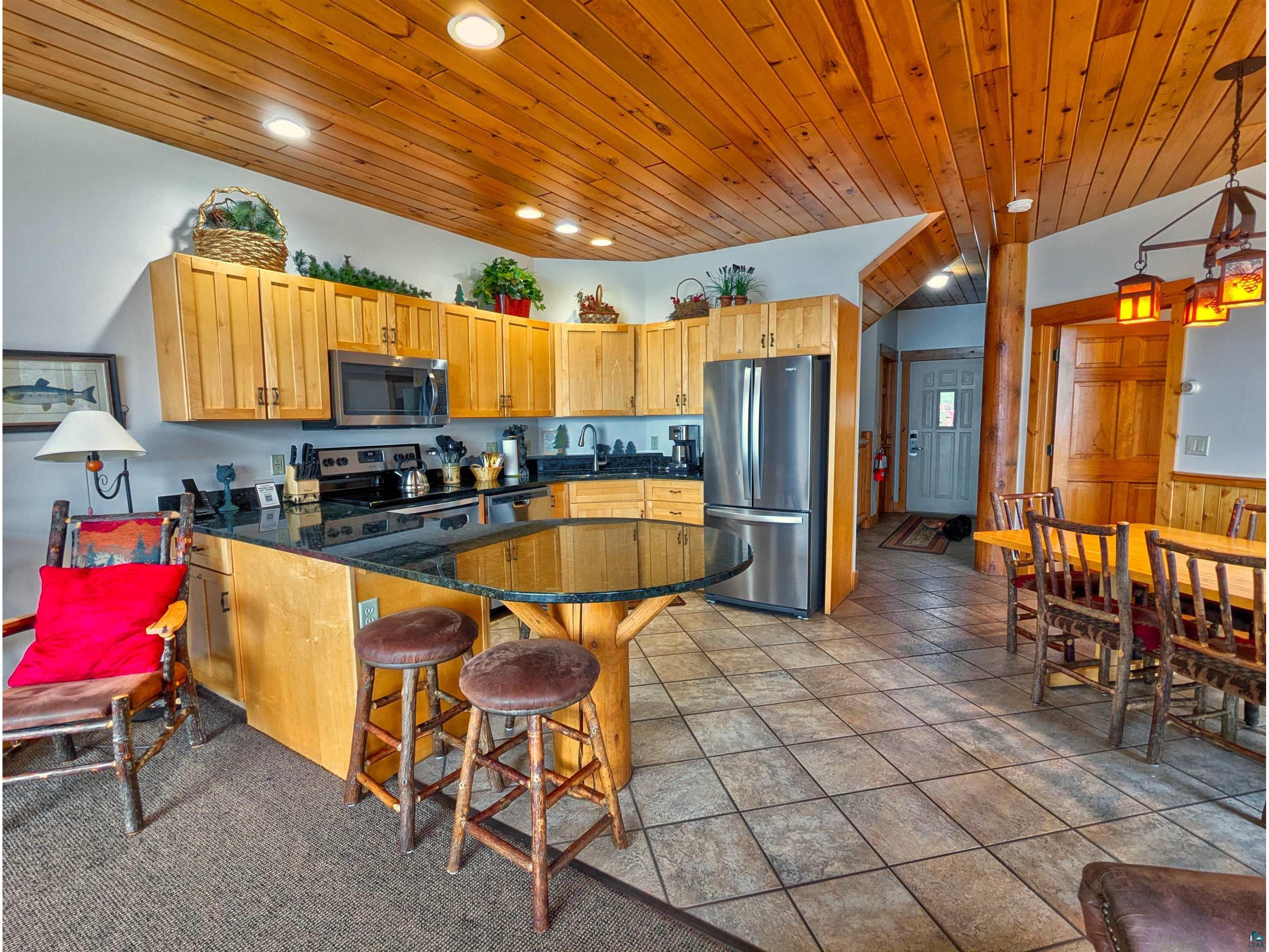 2826 Highway 61 Two Harbors MN 55616 - Lake Superior 6125335 image3