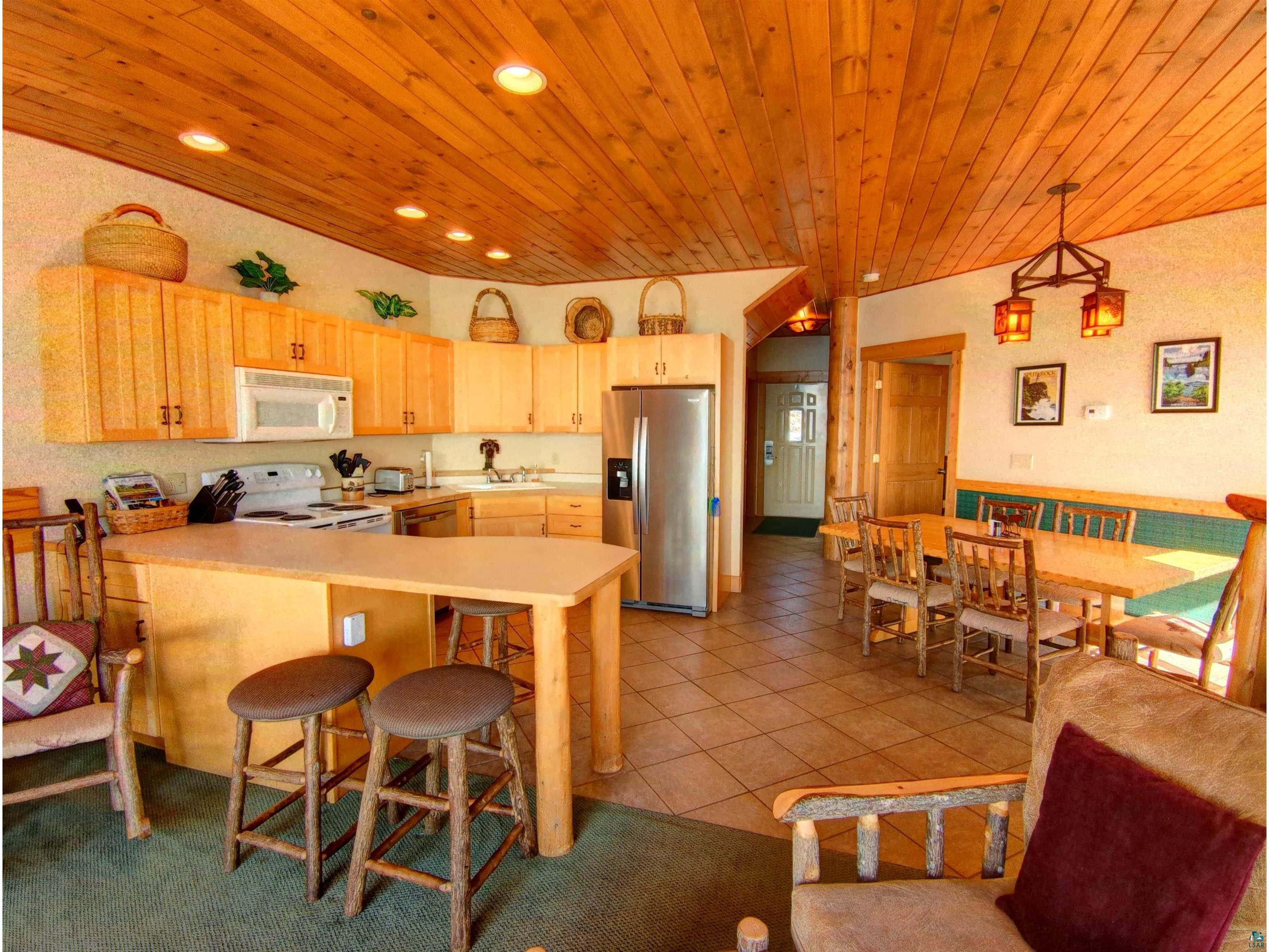 2826 Highway 61 Two Harbors MN 55616 - Lake Superior 6125659 image5
