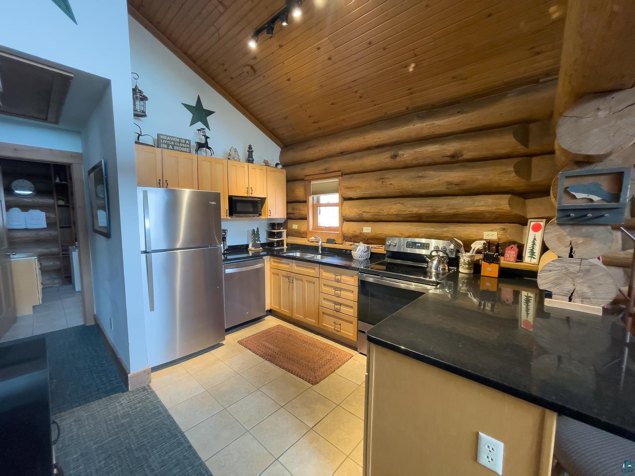 2826 Hwy 61 E Two Harbors MN 55616 6124622 image14