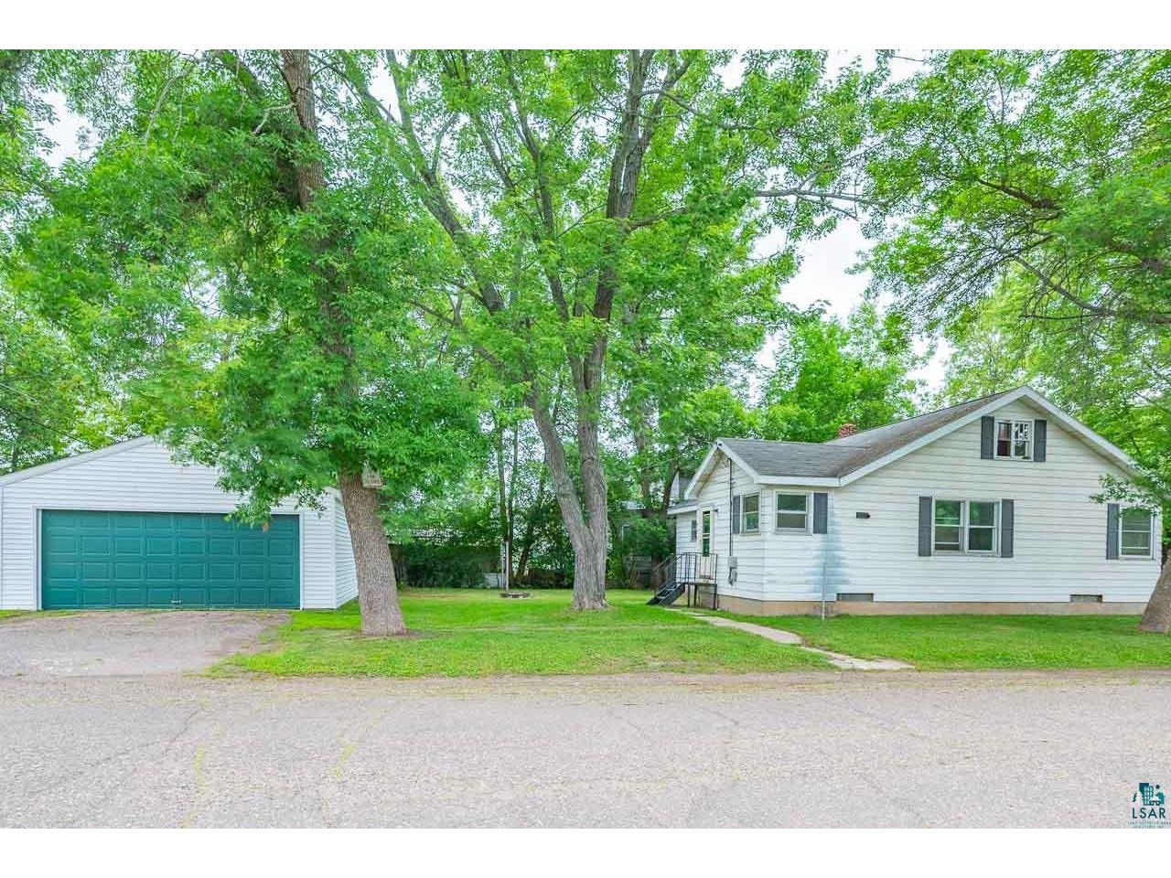 2835 8th Ave E Hibbing MN 55746 6109245 image1