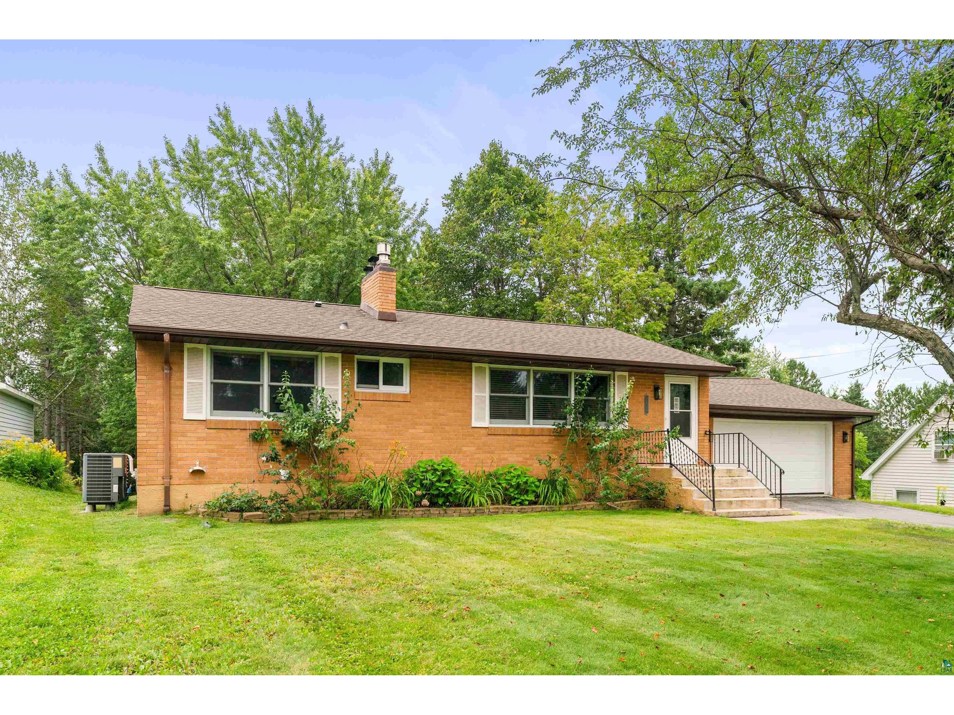 2838 Hagberg St Duluth MN 55811 6115417 image1