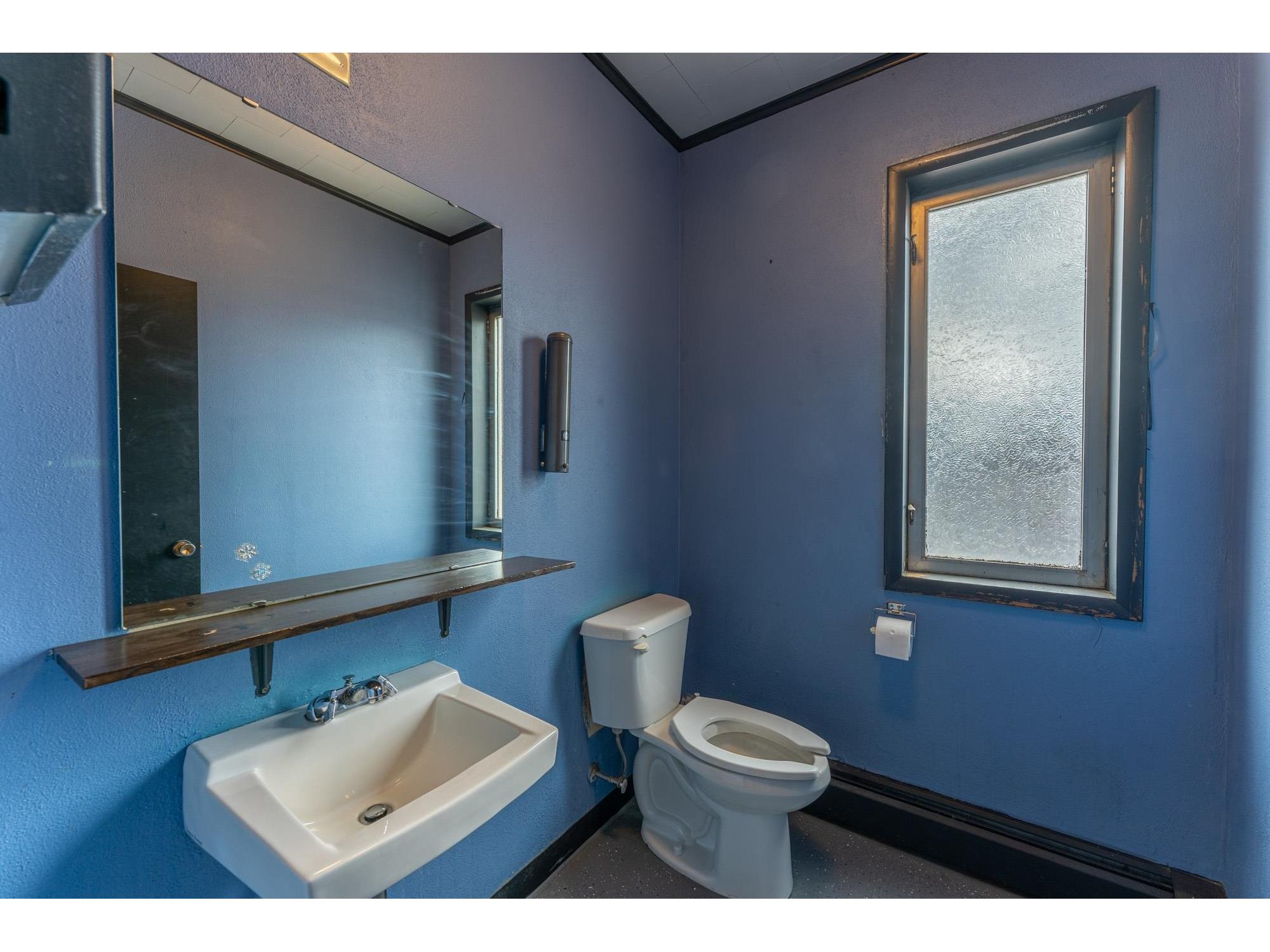 29 E Chapman St Ely MN 55731 6123079 image11