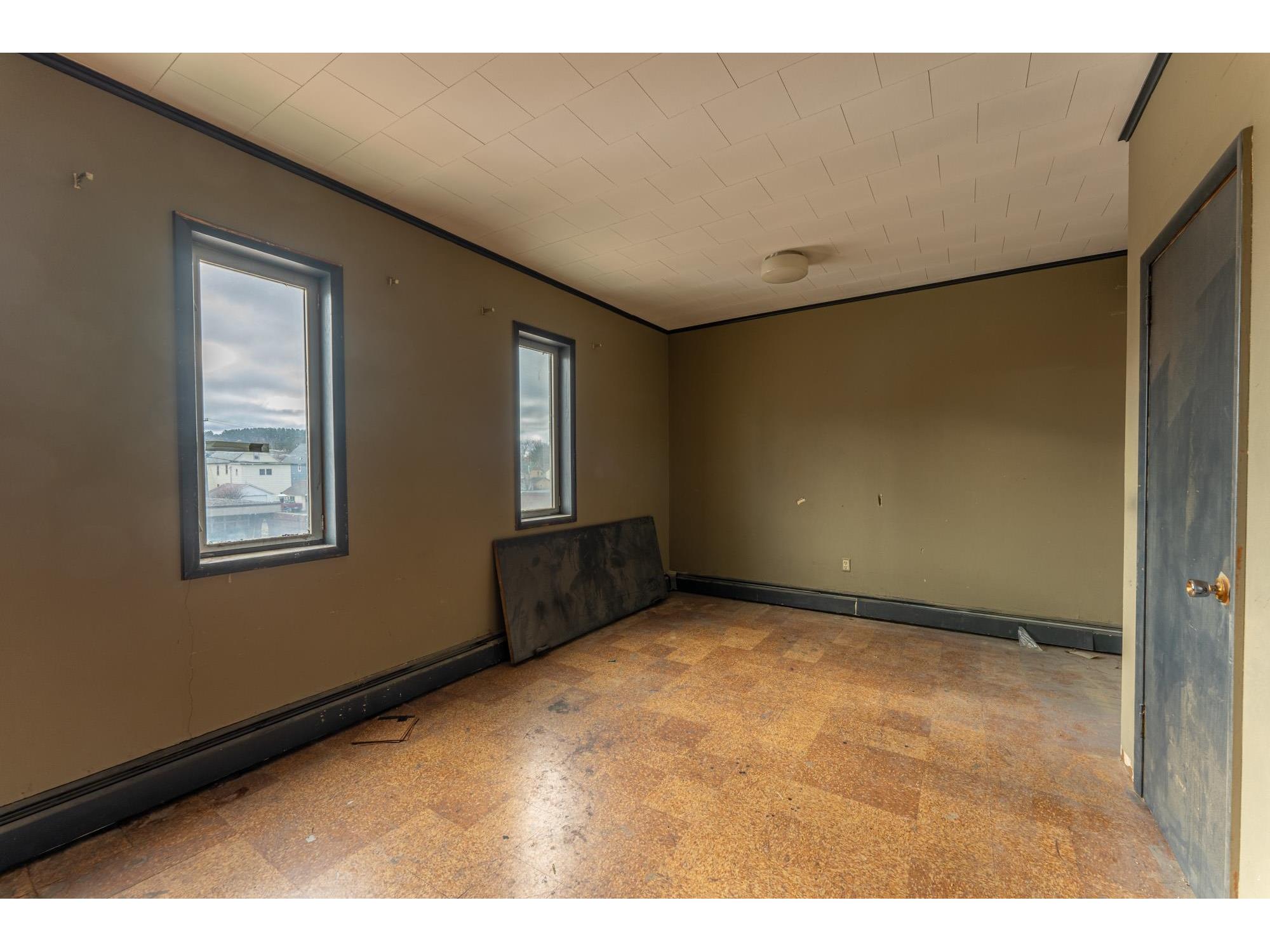 29 E Chapman St Ely MN 55731 6123079 image12