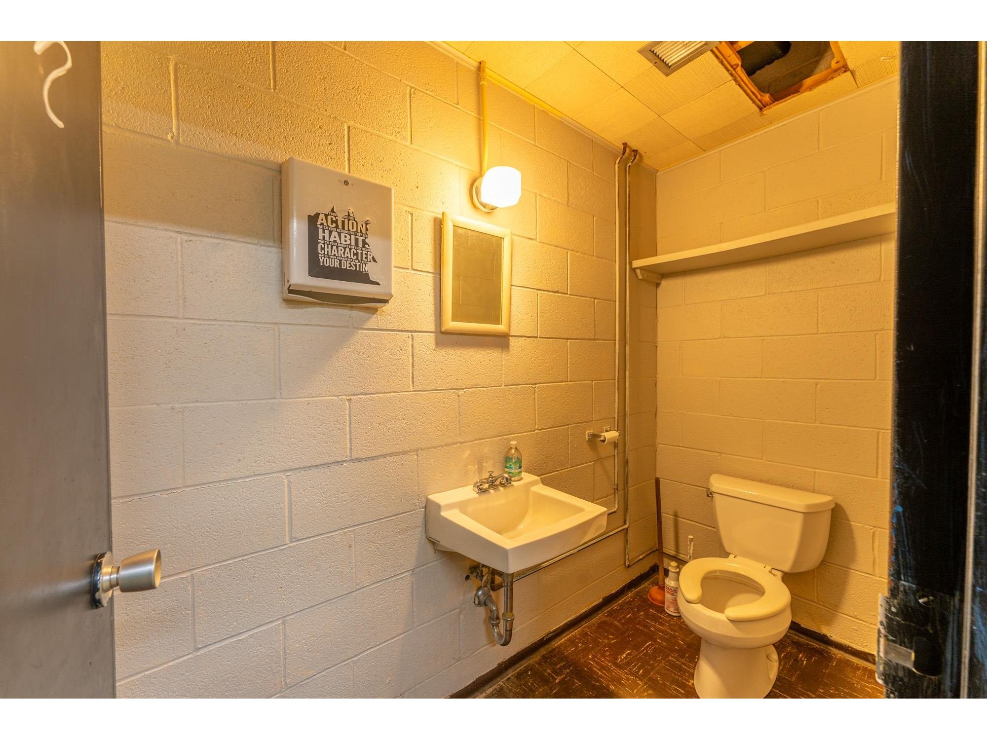 29 E Chapman St Ely MN 55731 6123079 image24