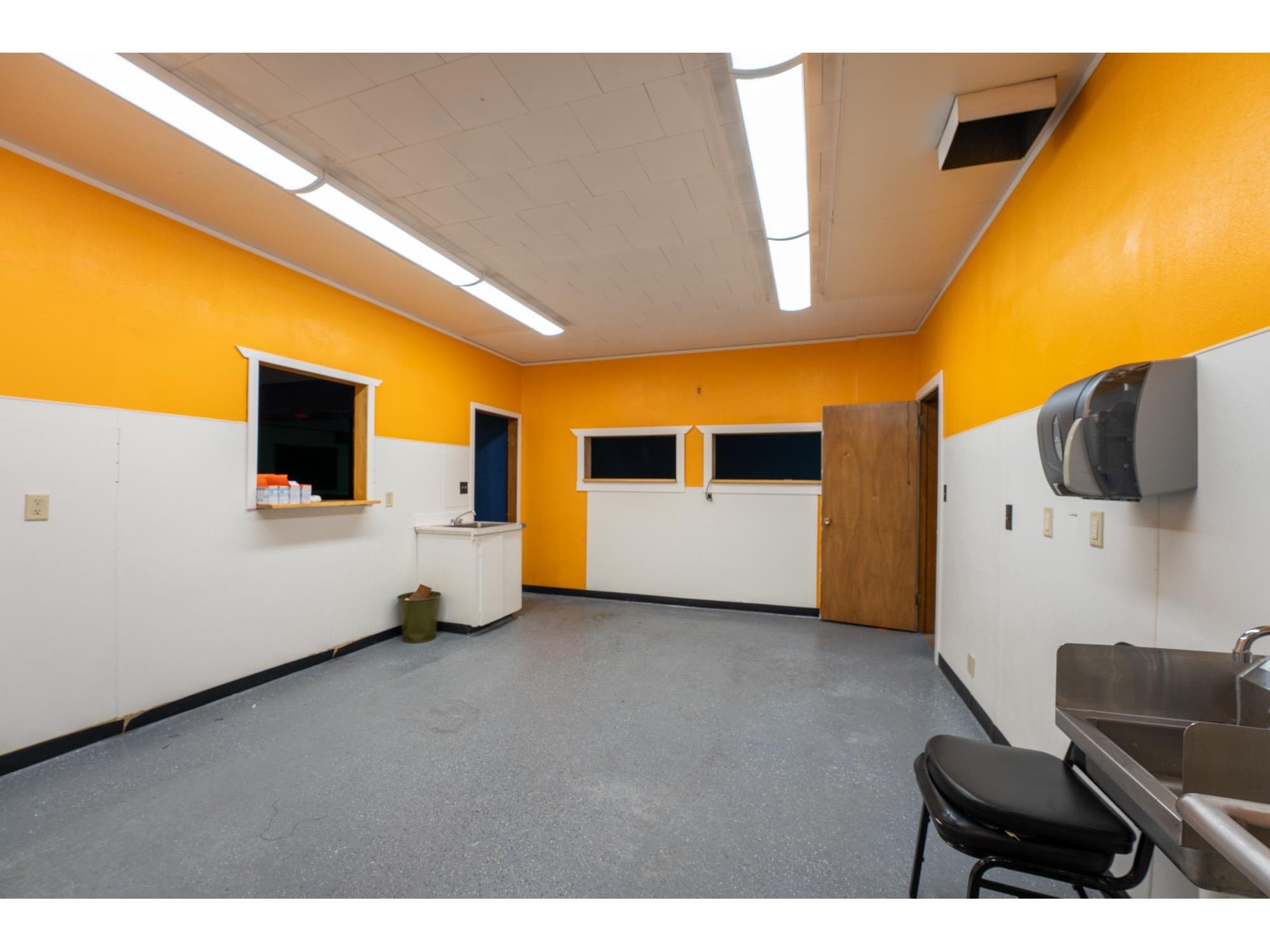 29 E Chapman St Ely MN 55731 6123079 image6