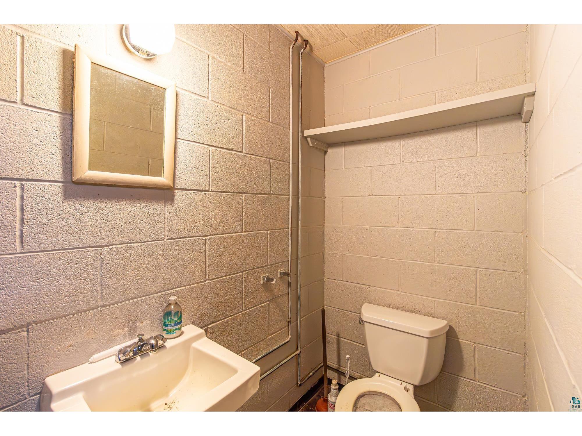 29 E Chapman St Ely MN 55731 6126526 image22