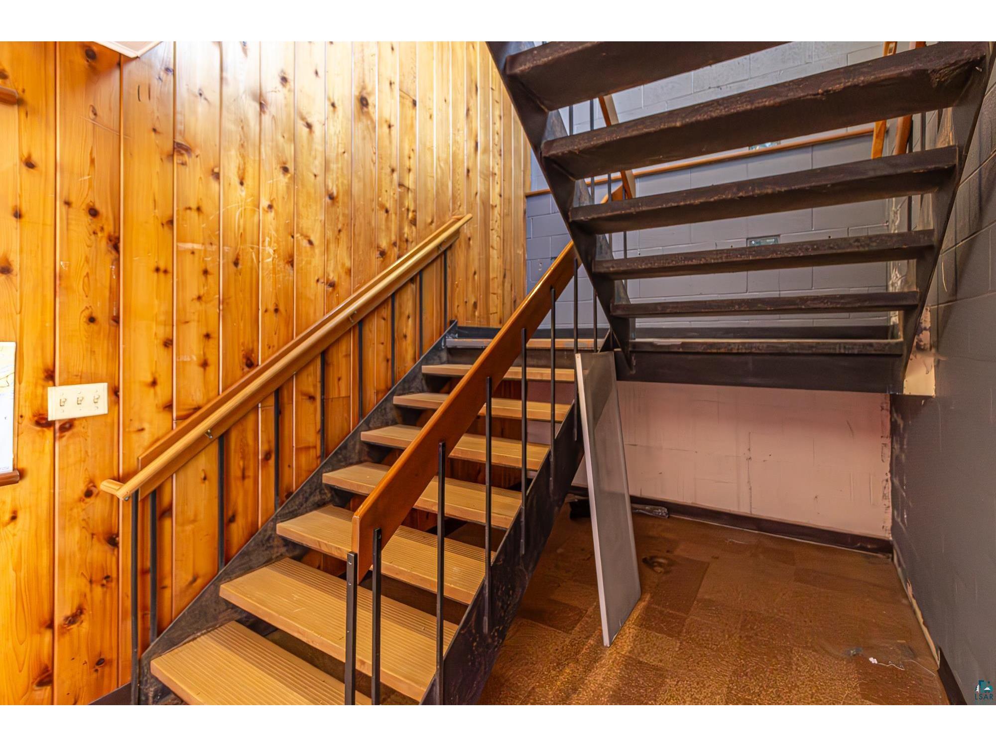 29 E Chapman St Ely MN 55731 6126526 image36