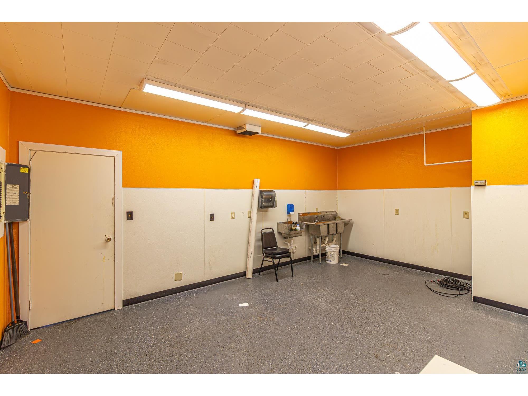 29 E Chapman St Ely MN 55731 6126526 image55