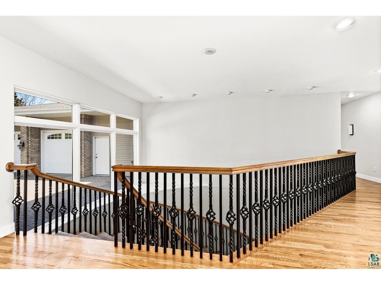 2906 W 15th St Duluth MN 55806 6125650 image14