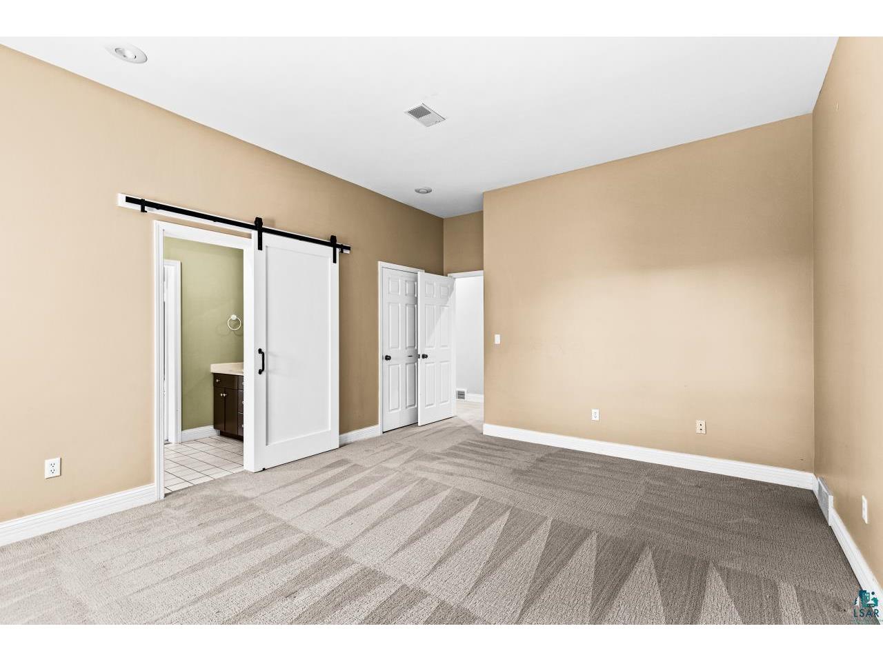 2906 W 15th St Duluth MN 55806 6125650 image80
