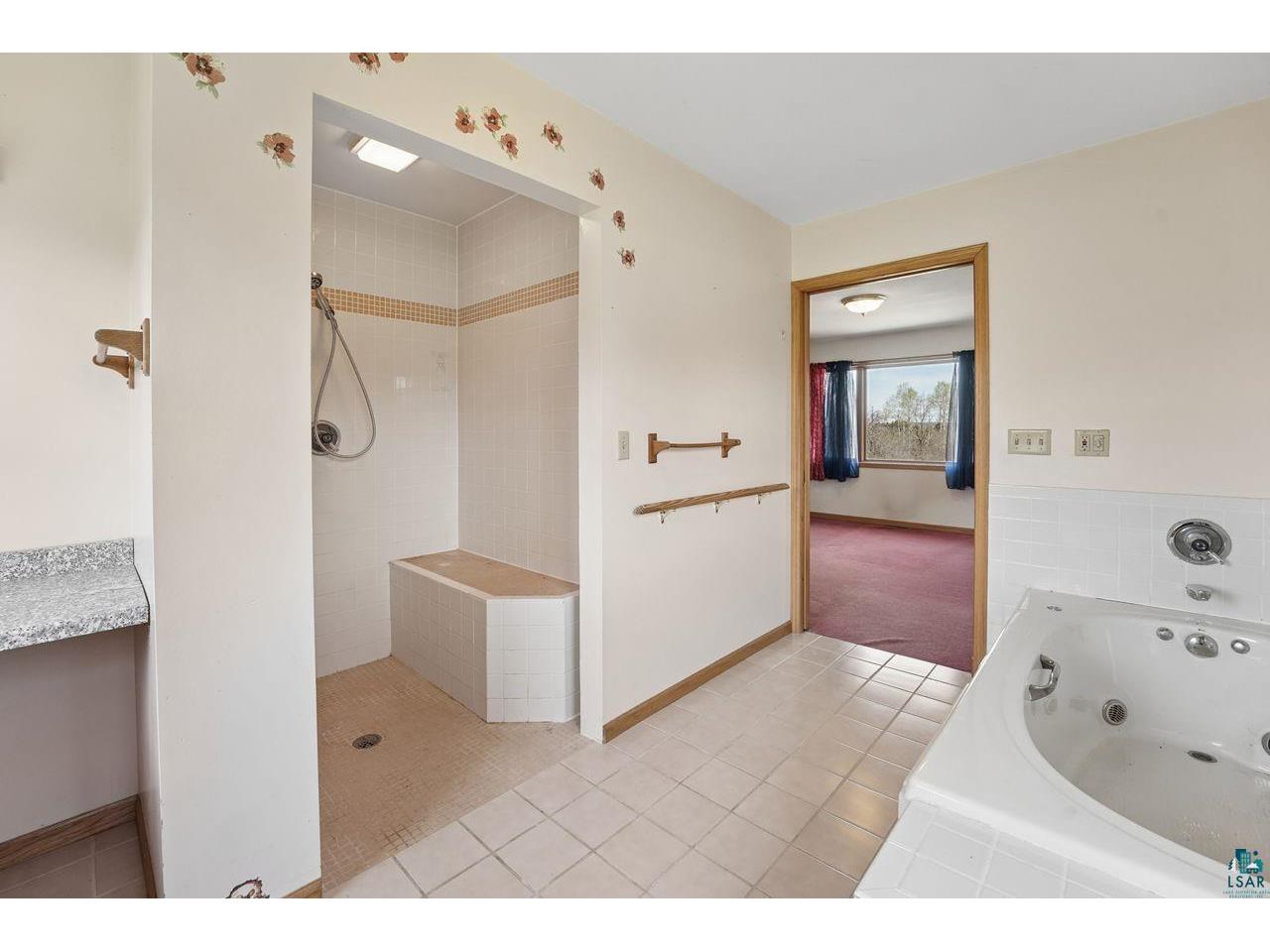 2909 Golf Course Rd Ashland WI 54806 6125286 image19