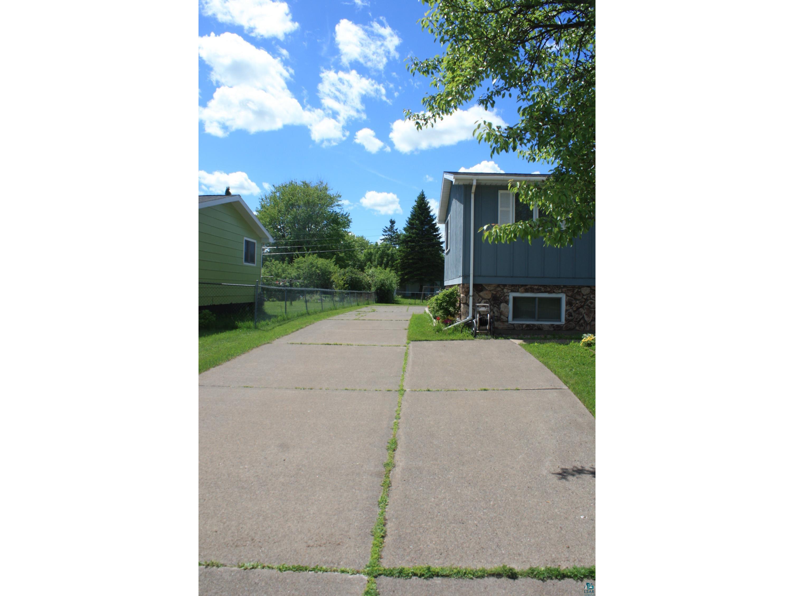 2909 Hammond Ave Superior WI 54880 6126276 image13