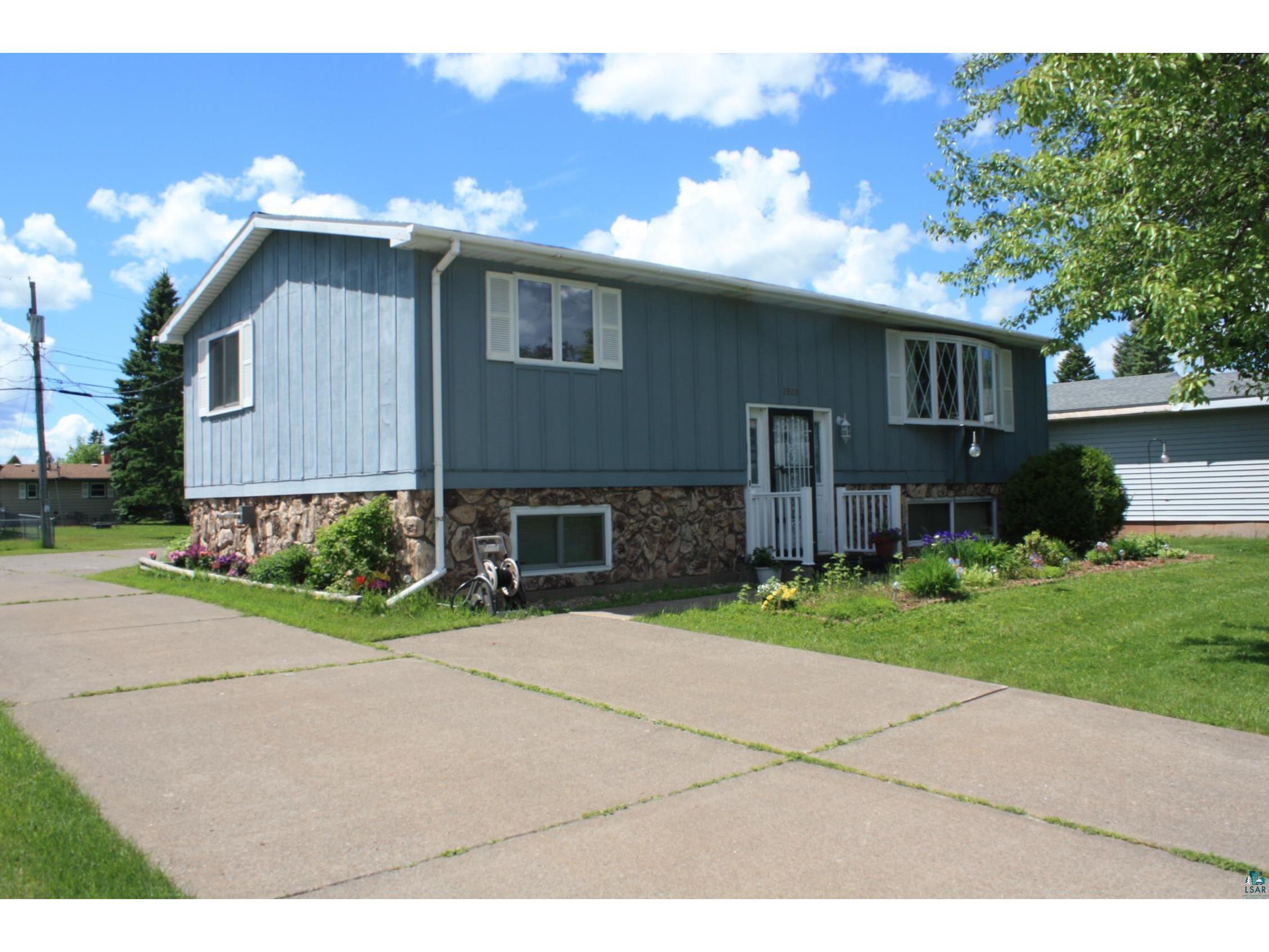 2909 Hammond Ave Superior WI 54880 6126276 image14