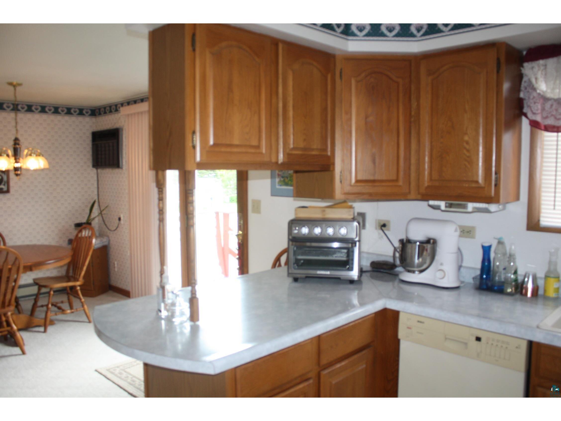 2909 Hammond Ave Superior WI 54880 6126276 image20