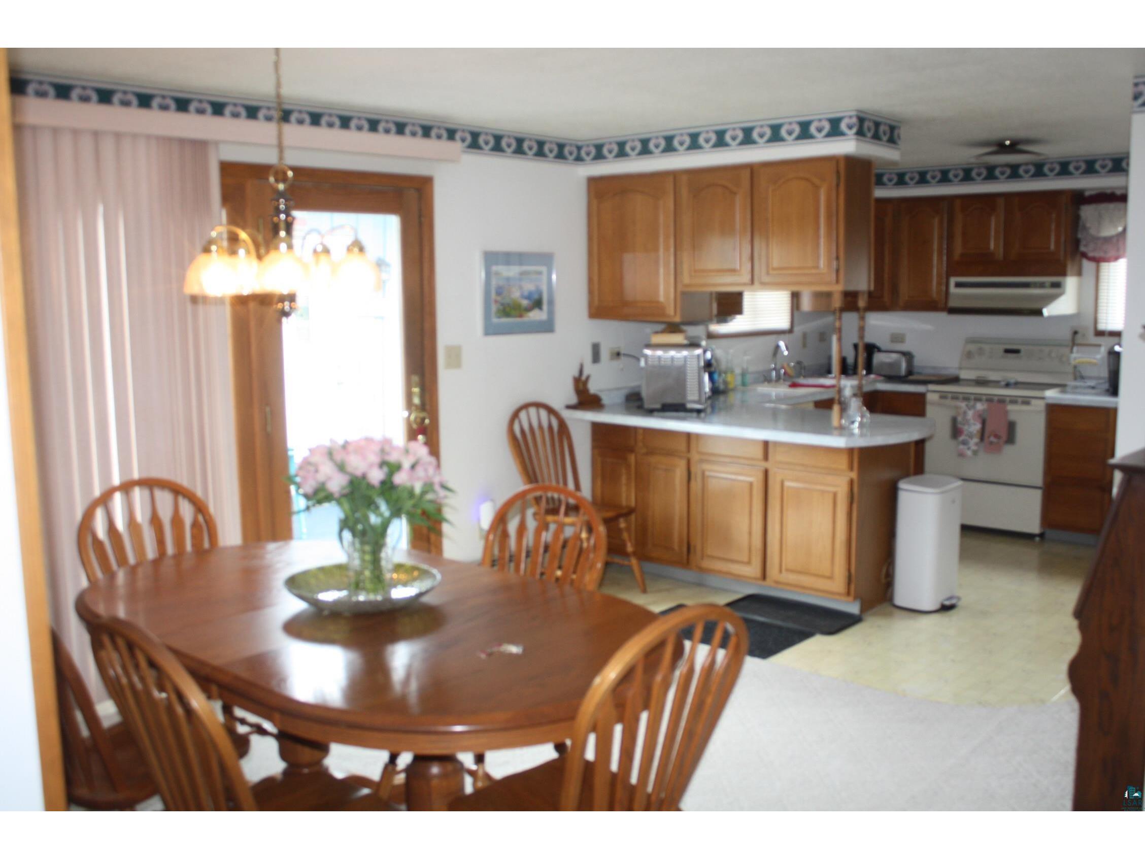 2909 Hammond Ave Superior WI 54880 6126276 image22