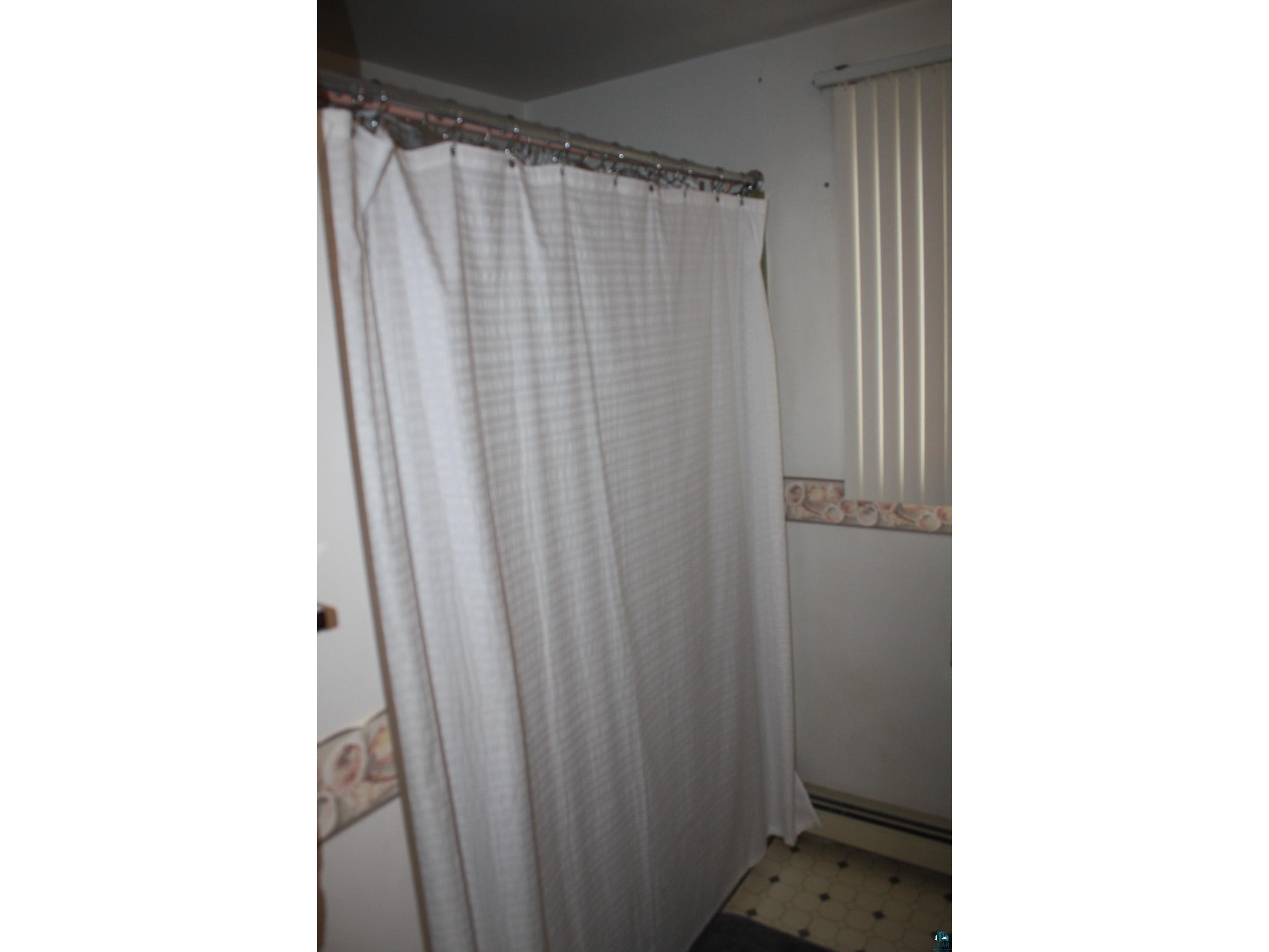 2909 Hammond Ave Superior WI 54880 6126276 image51
