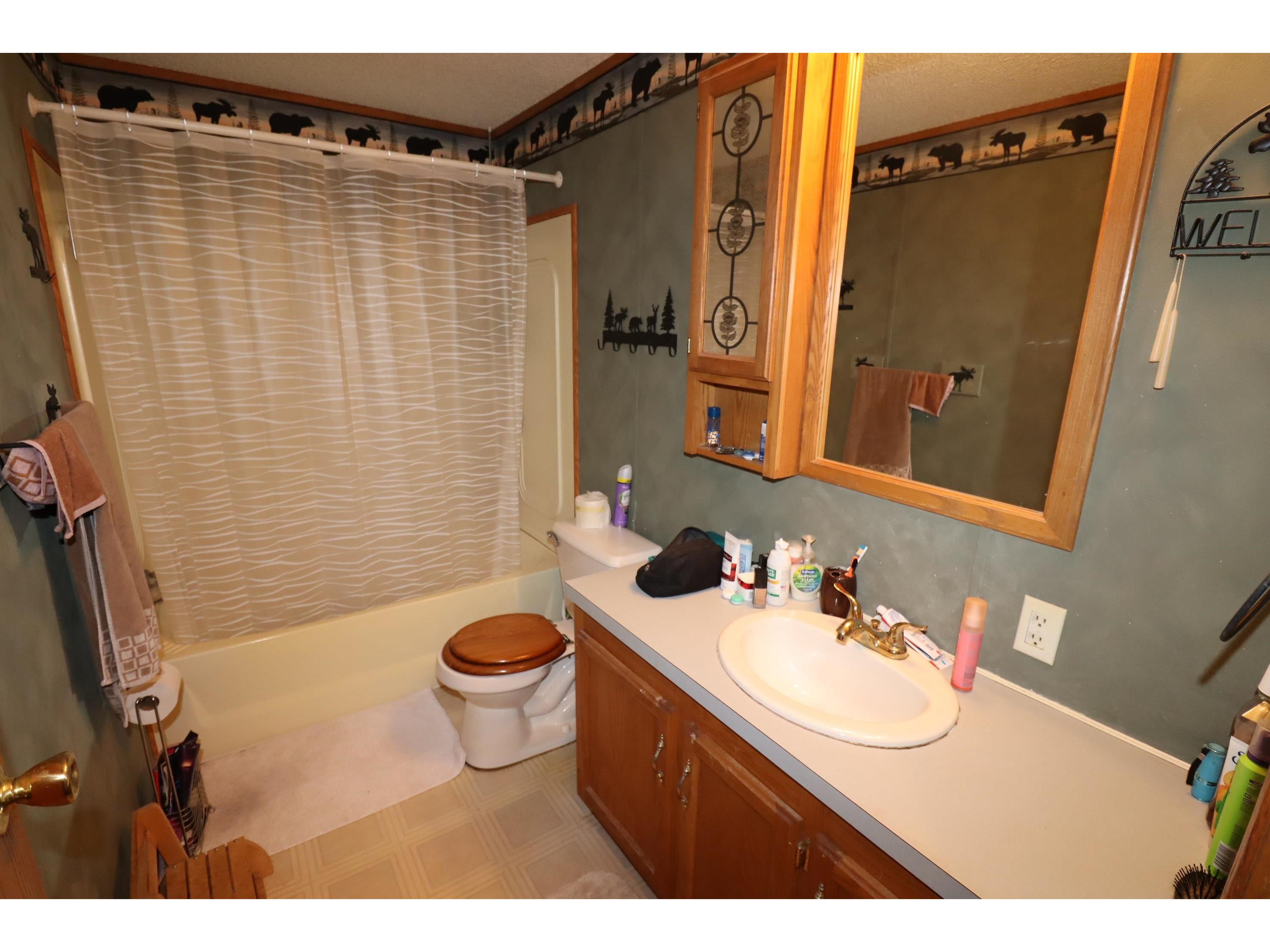 29235 Hagstrom Rd Ashland WI 54806 6122100 image52