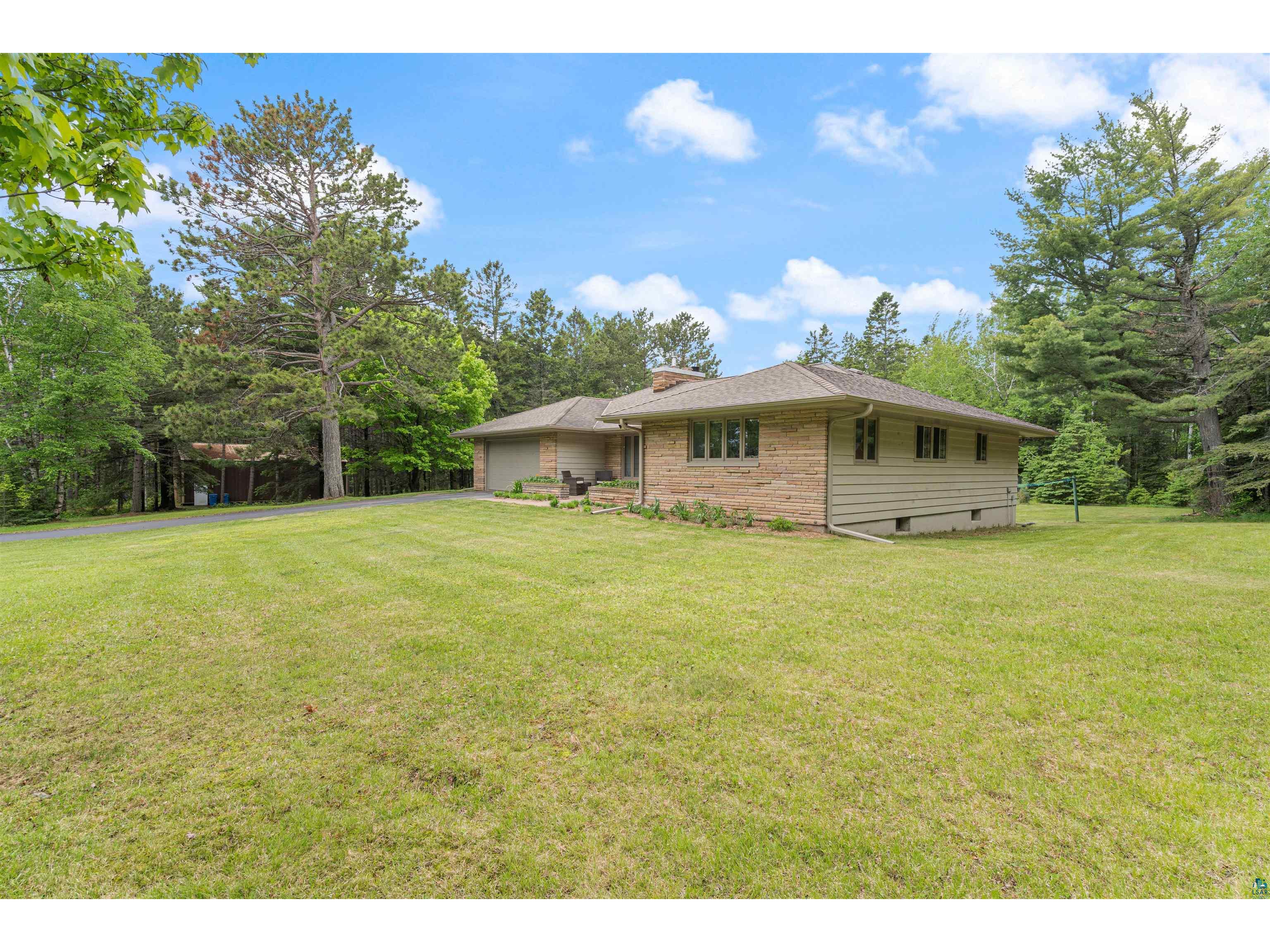 297 E 2nd St Knife River MN 55609 6126239 image37