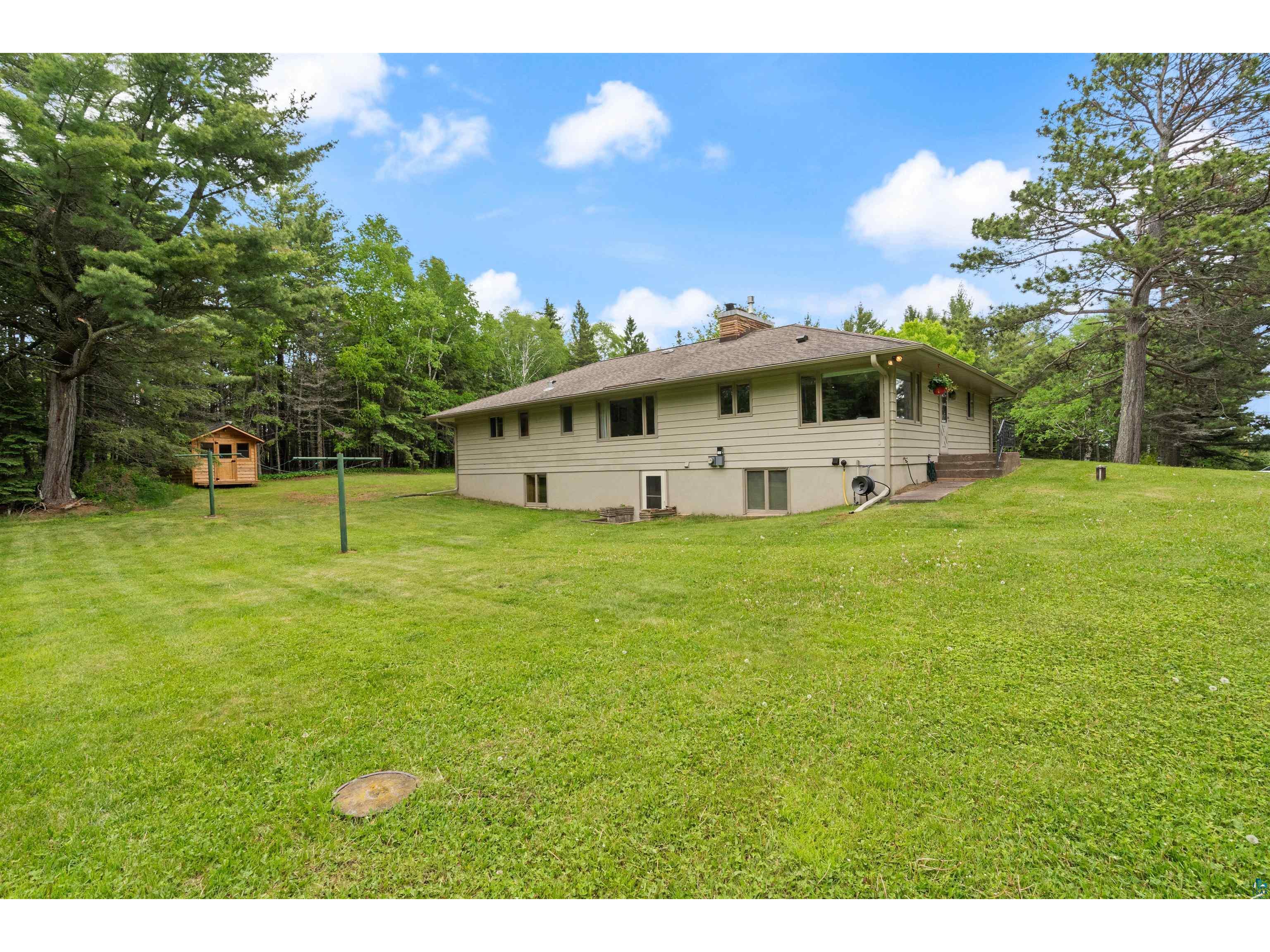 297 E 2nd St Knife River MN 55609 6126239 image38