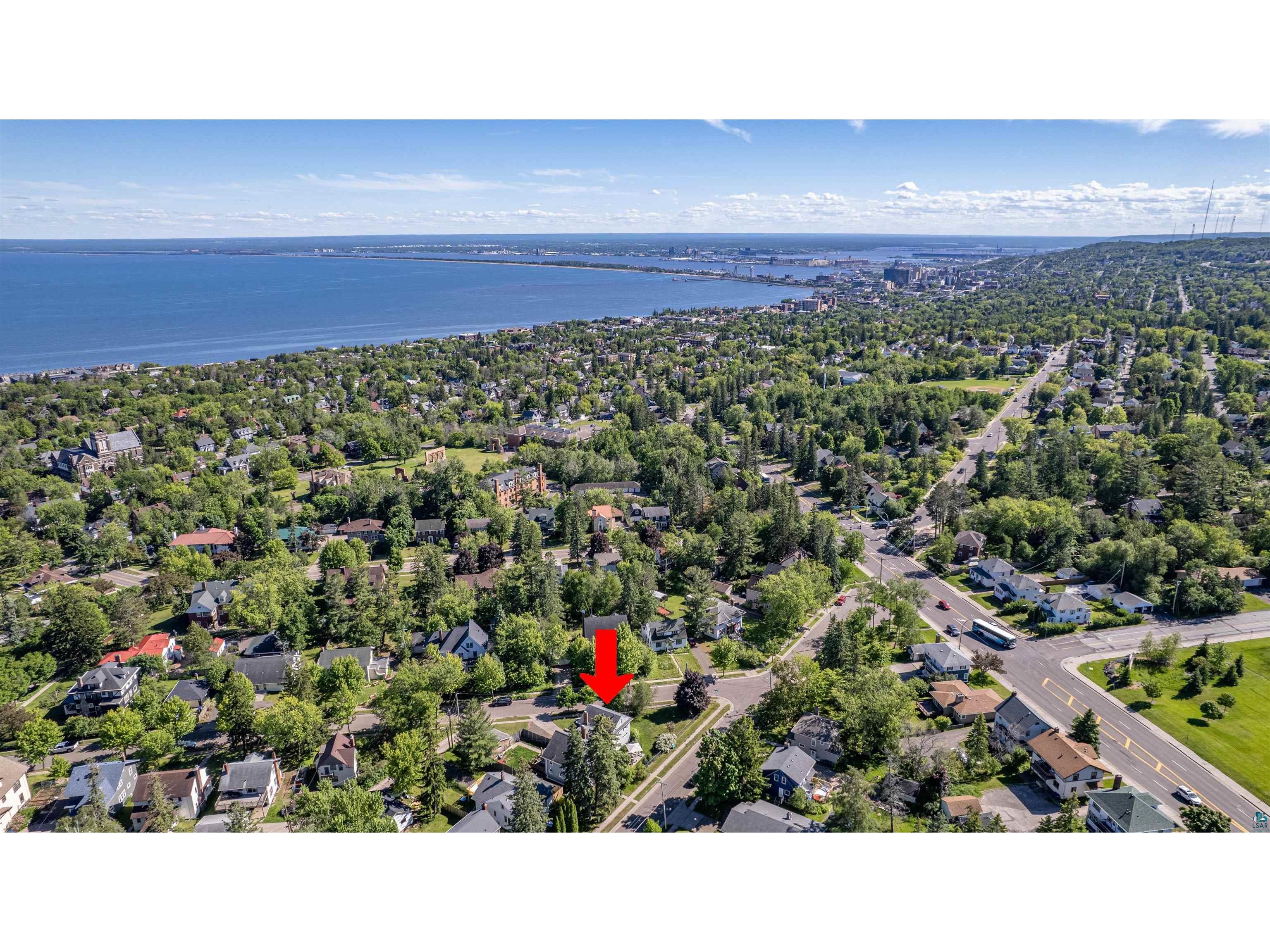 3 E College St Duluth MN 55812 6126273 image31