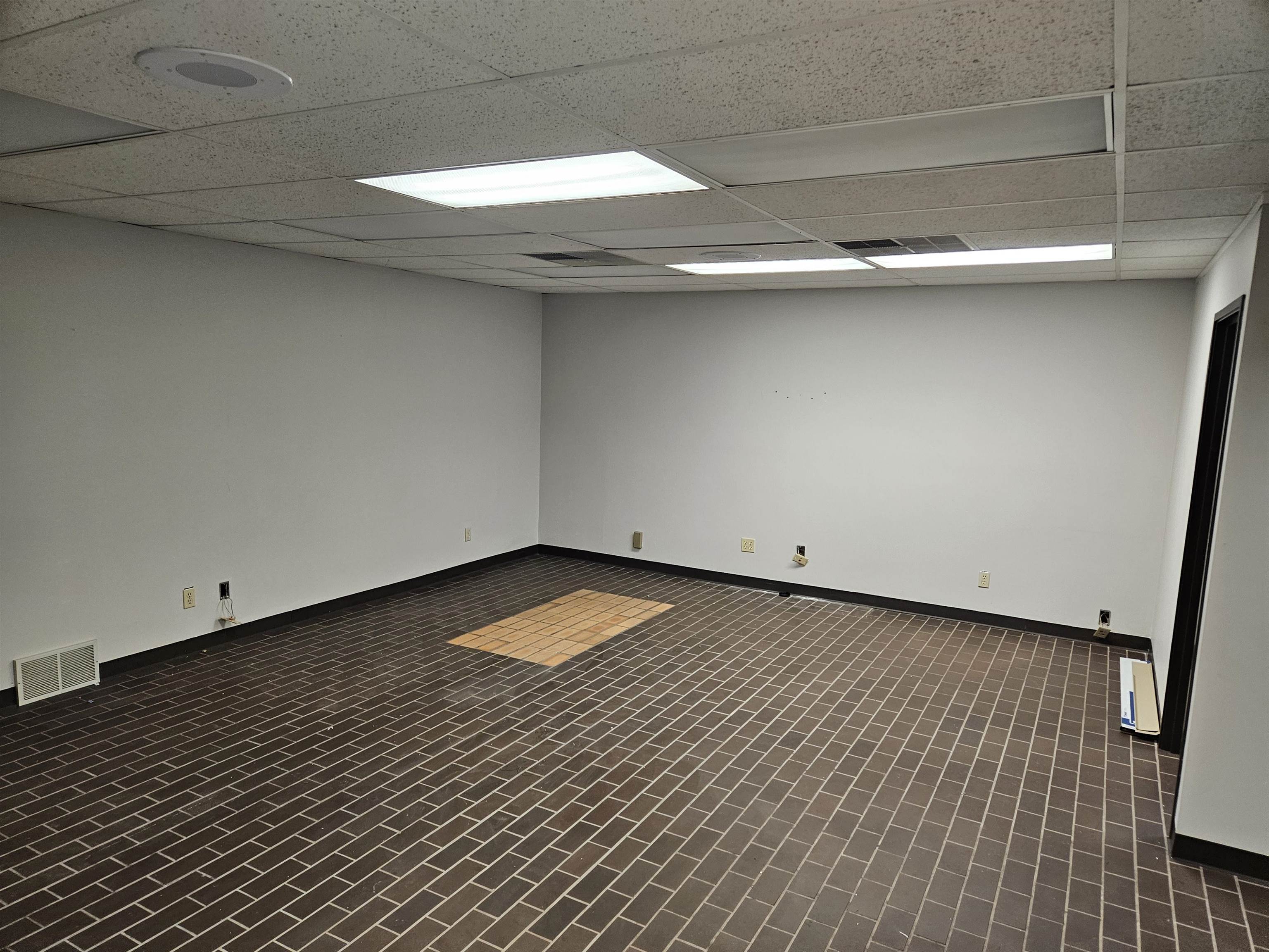 30 N 8th St Cloquet MN 55720 6123172 image7