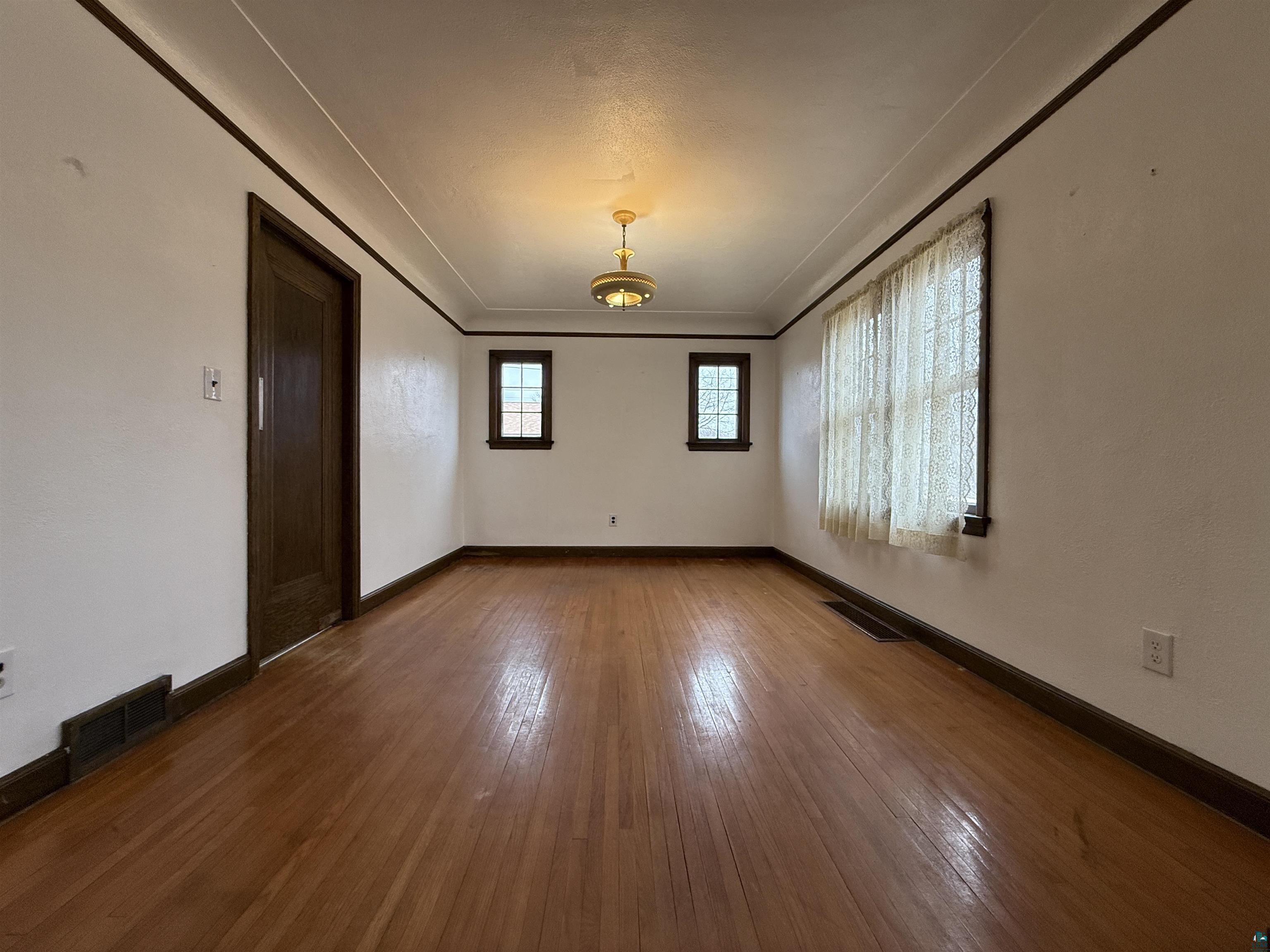 3001 W 3rd Ave Hibbing MN 55746 6124269 image11