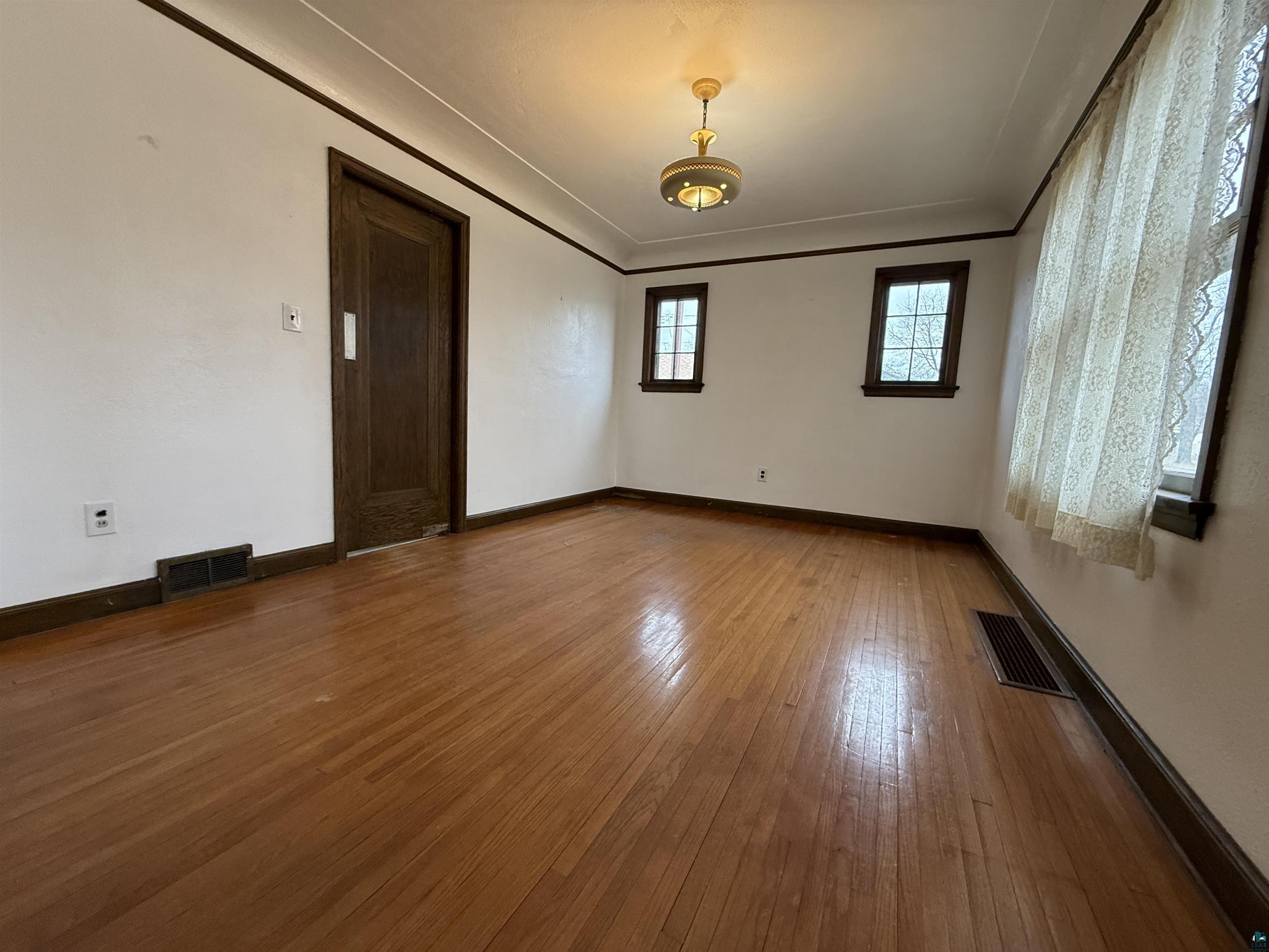 3001 W 3rd Ave Hibbing MN 55746 6124269 image12