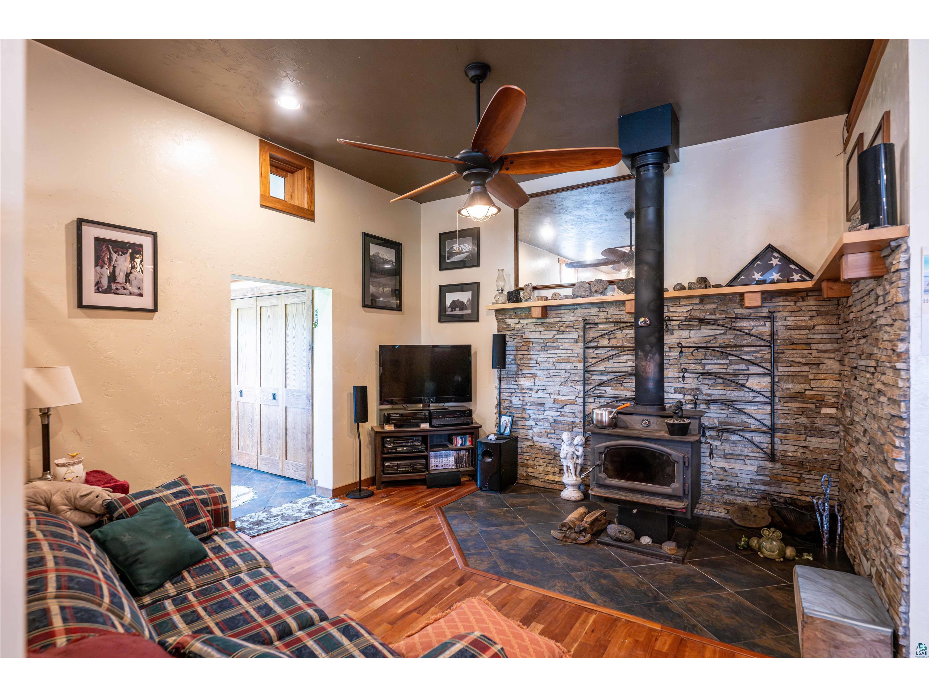 30085 Kelly Rd Mason WI 54856 6123950 image8