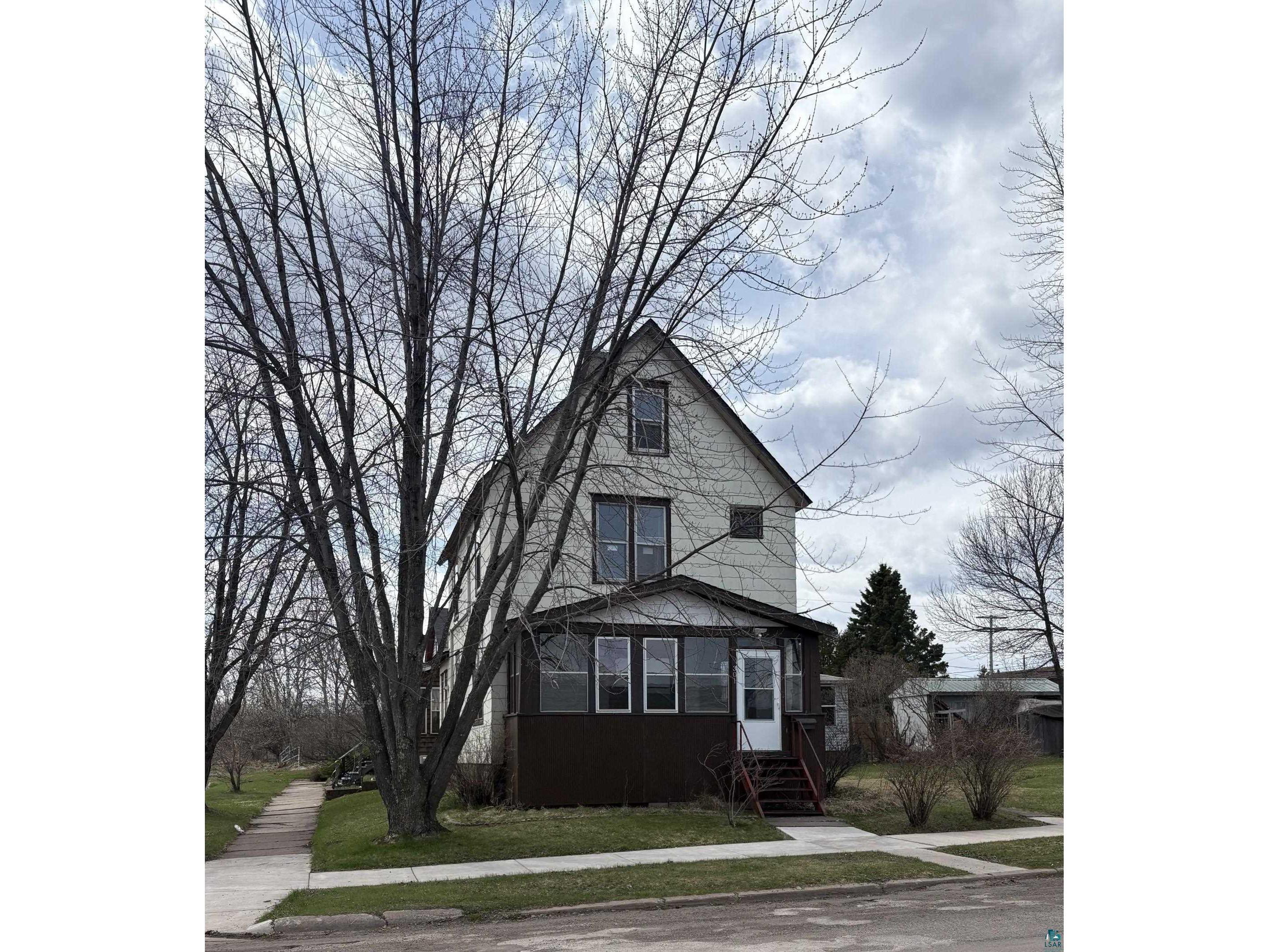 301 8th St Two Harbors MN 55616 6124351 image1