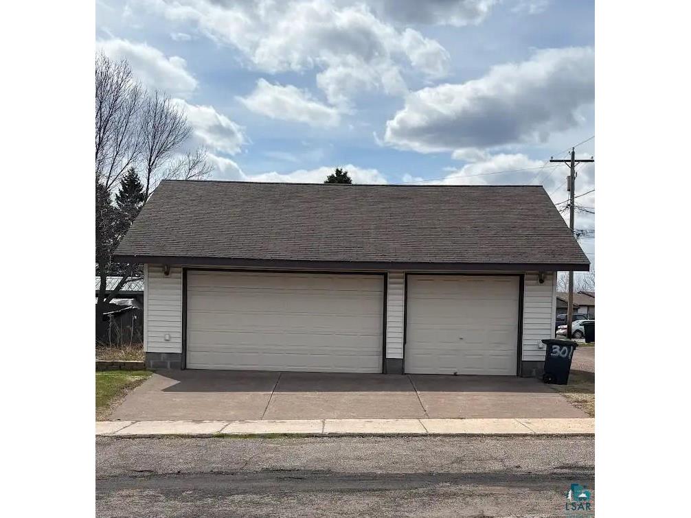 301 8th St Two Harbors MN 55616 6124351 image5