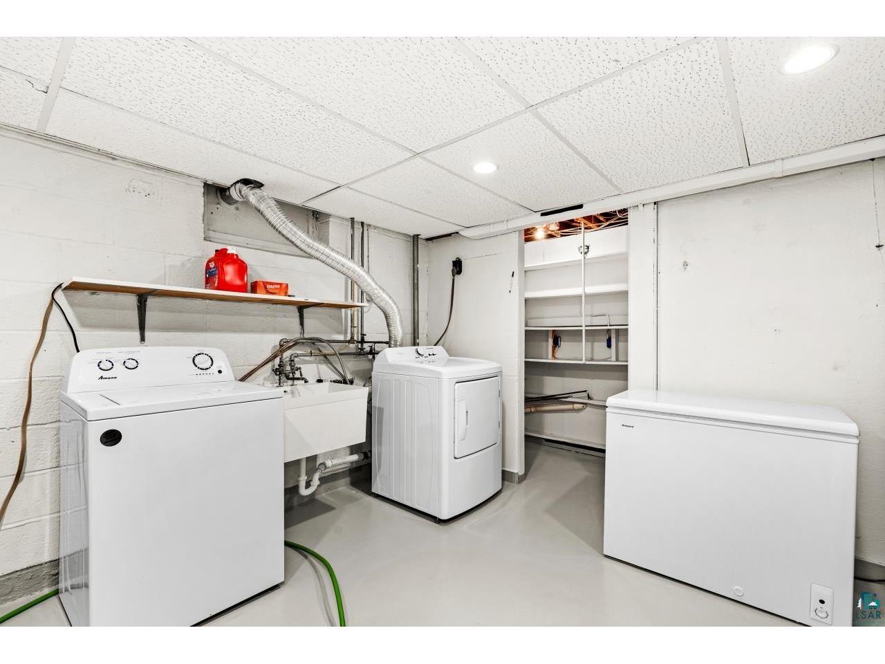 301 St. Paul Ave Duluth MN 55803 6124648 image37