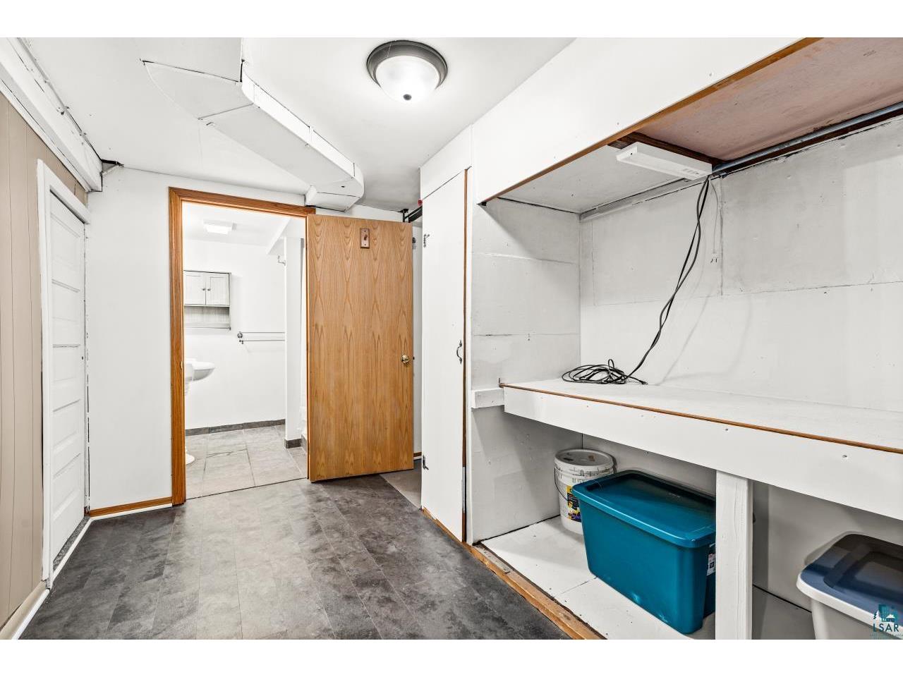 301 St. Paul Ave Duluth MN 55803 6124648 image39