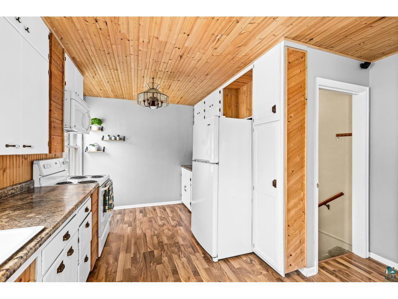 301 St. Paul Ave Duluth MN 55803 6124648 image9