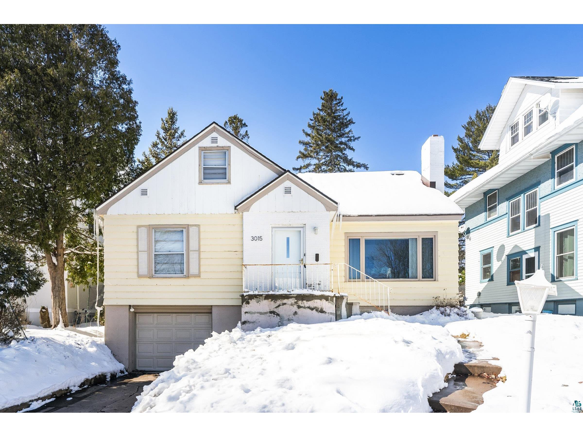 3015 E Superior St Duluth MN 55812 6112861 image1