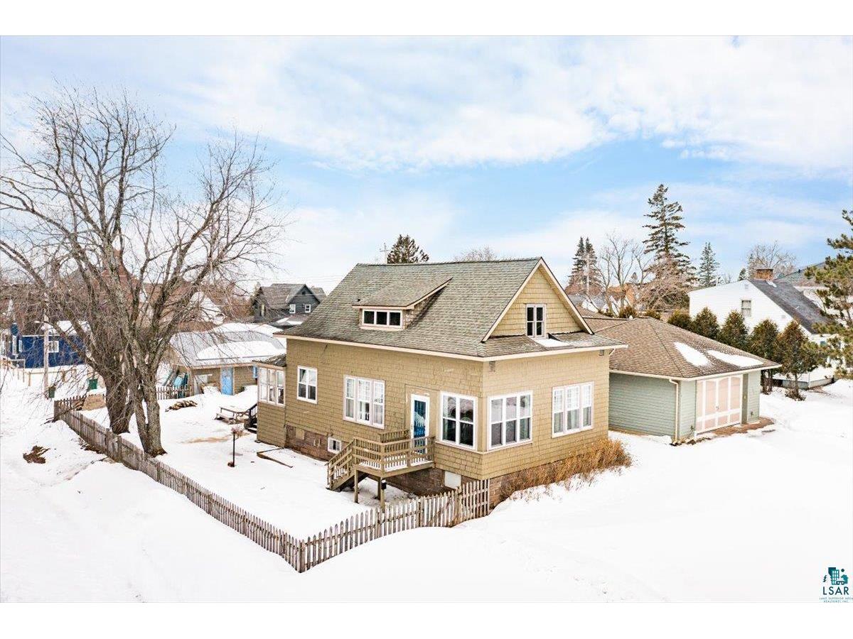 302 4th Ave Two Harbors MN 55616 6107206 image1