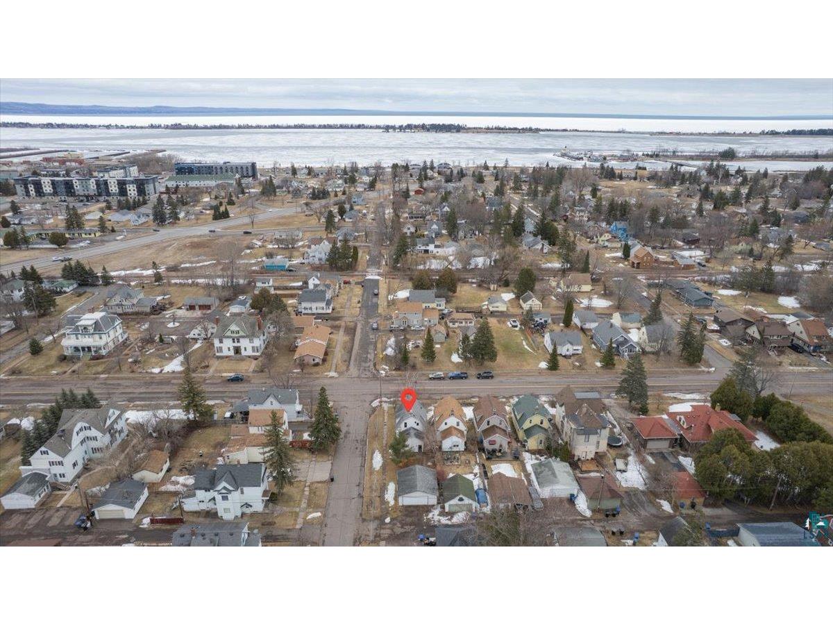 302 E 7th St Superior WI 54880 6124324 image4