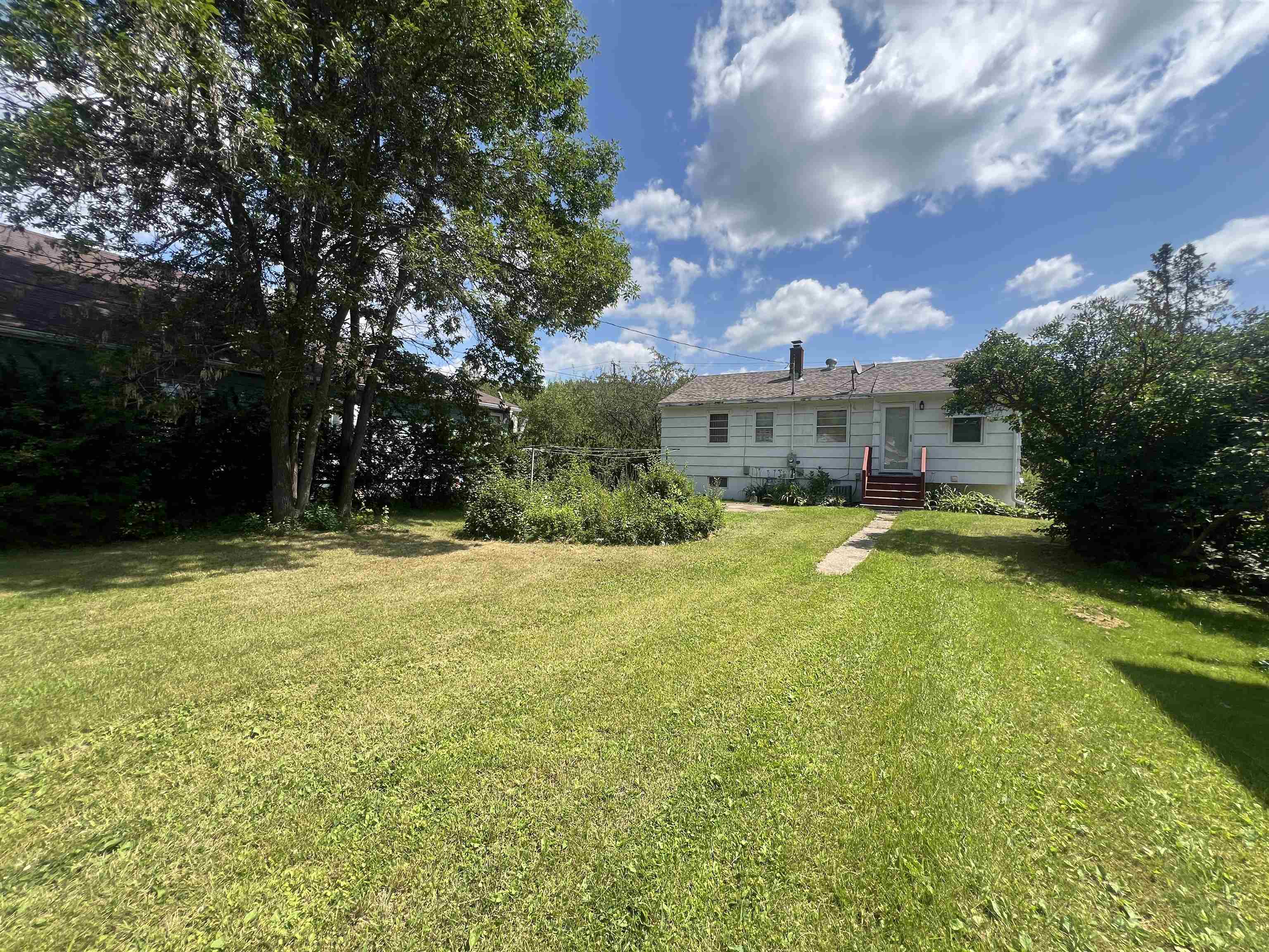 3027 8th Ave E Hibbing MN 55746 6118233 image3