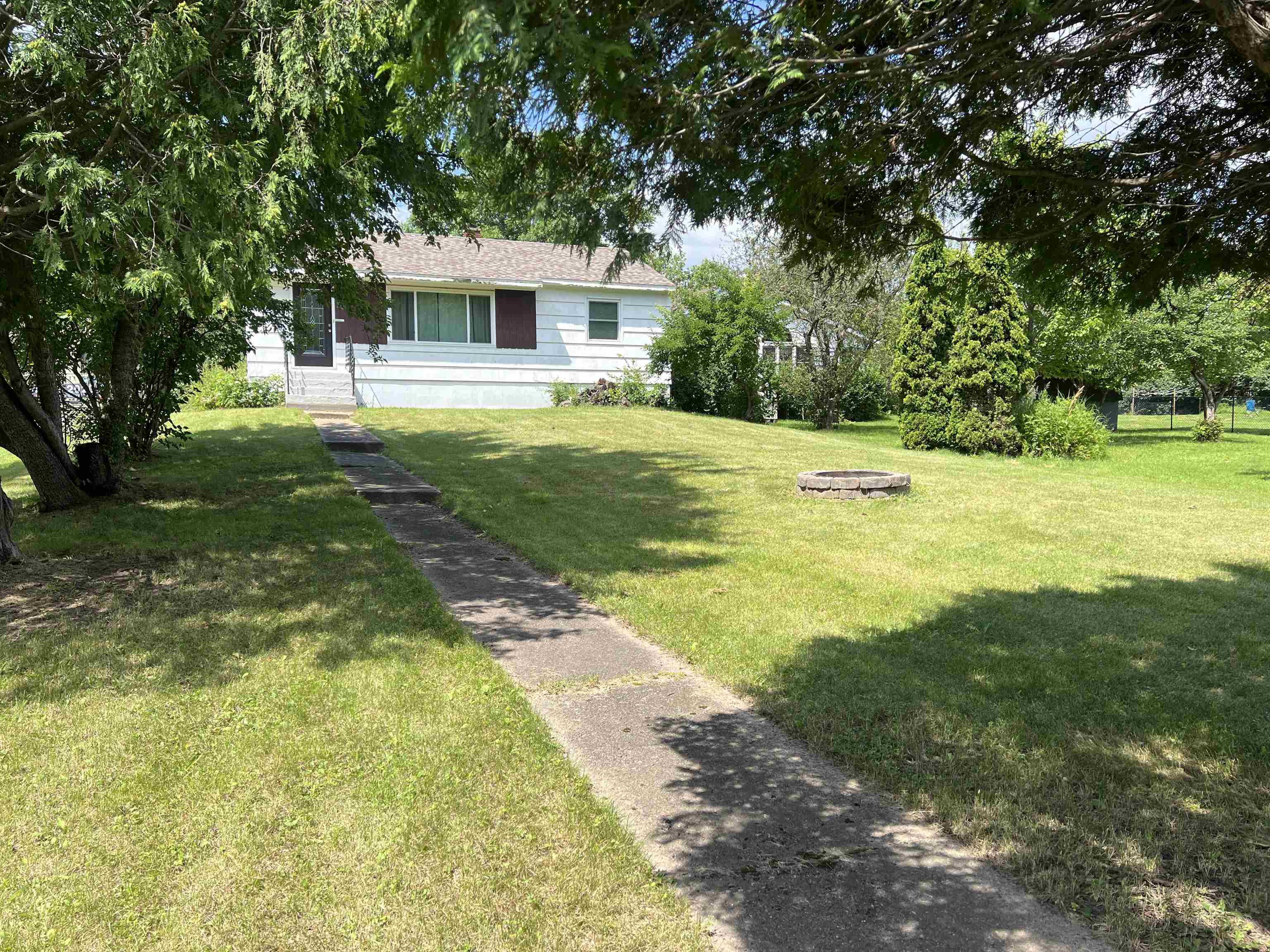 3027 8th Ave E Hibbing MN 55746 6118233 image31