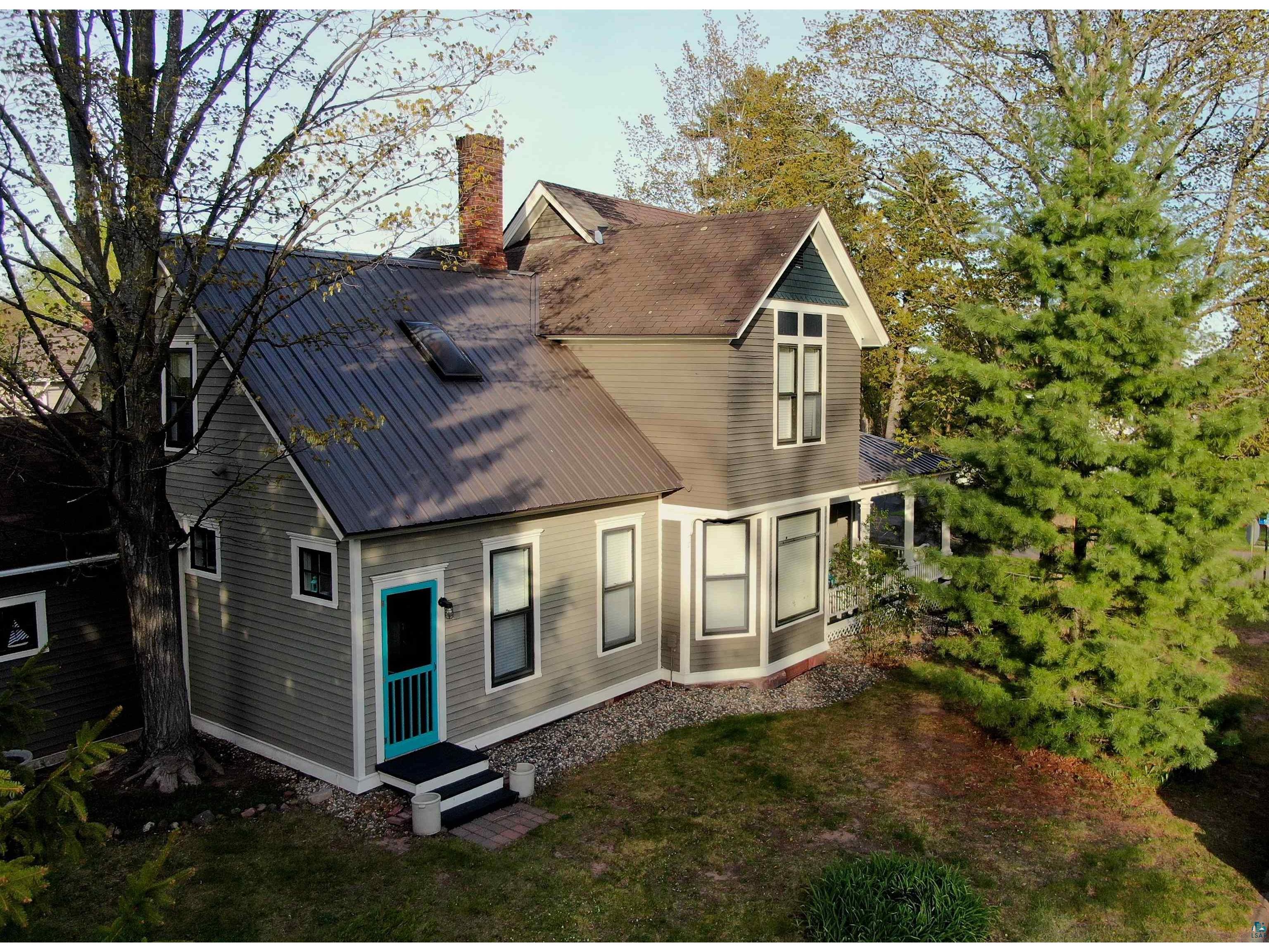 303 E 5th St Washburn WI 54891 6125511 image10